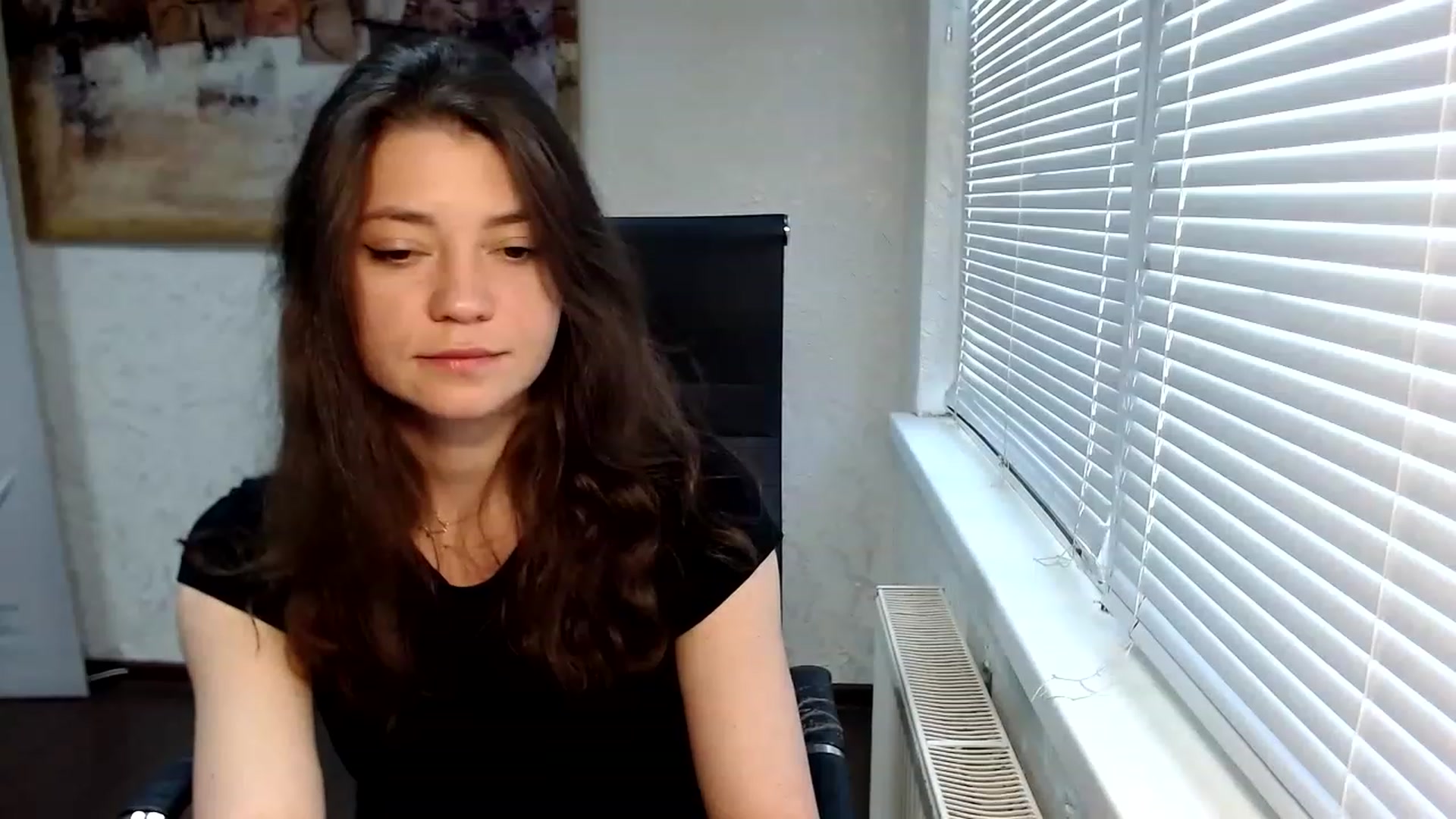 Gallery image thumbnail from SweetArinaA's myfreecams stream on, 06/04/2023, 14:07 image 18 of 20