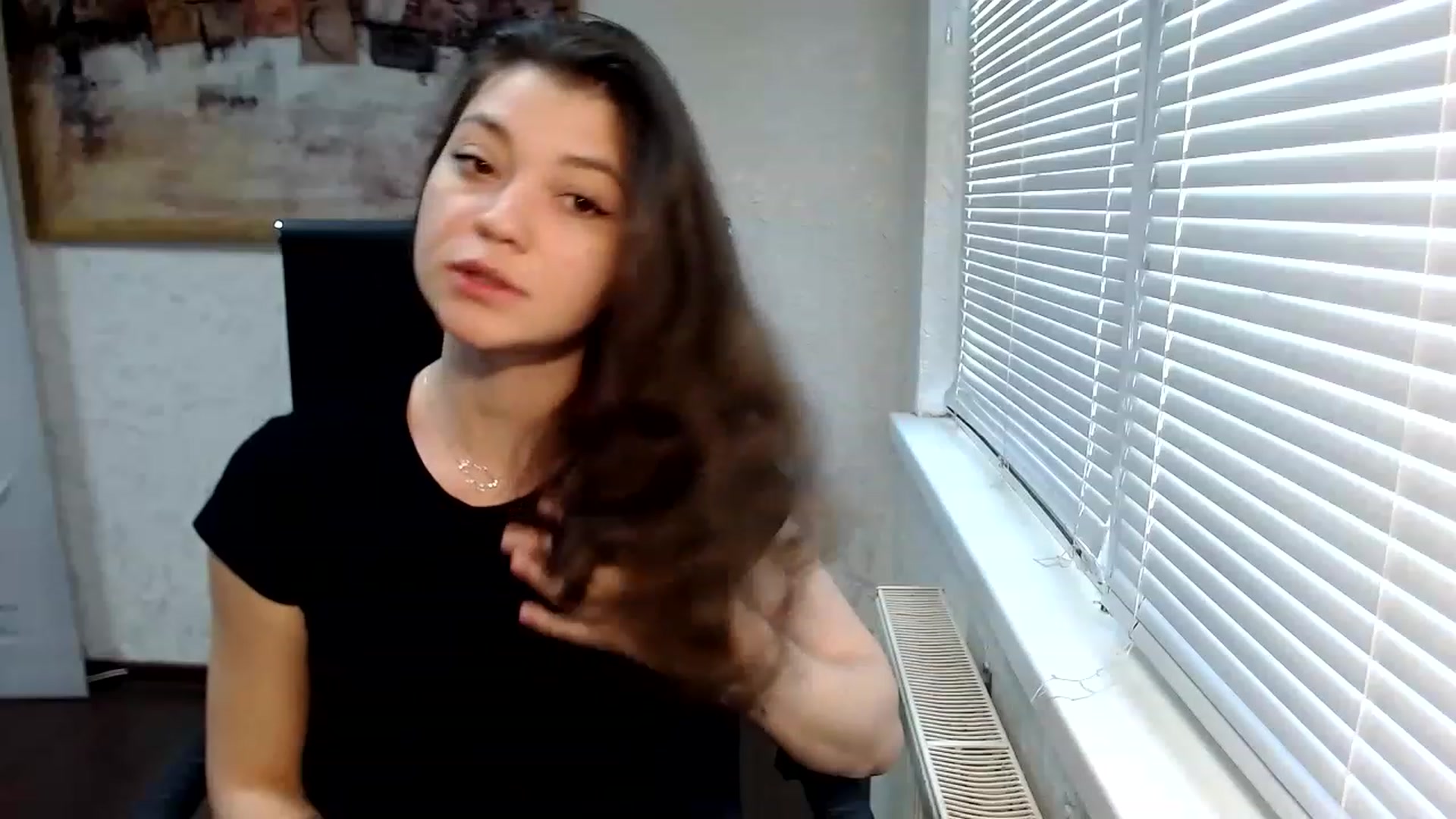 Gallery image thumbnail from SweetArinaA's myfreecams stream on, 06/04/2023, 14:07 image 8 of 20