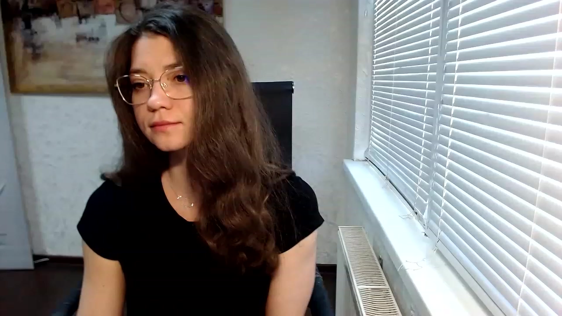 Gallery image thumbnail from SweetArinaA's myfreecams stream on, 06/04/2023, 14:07 image 12 of 20