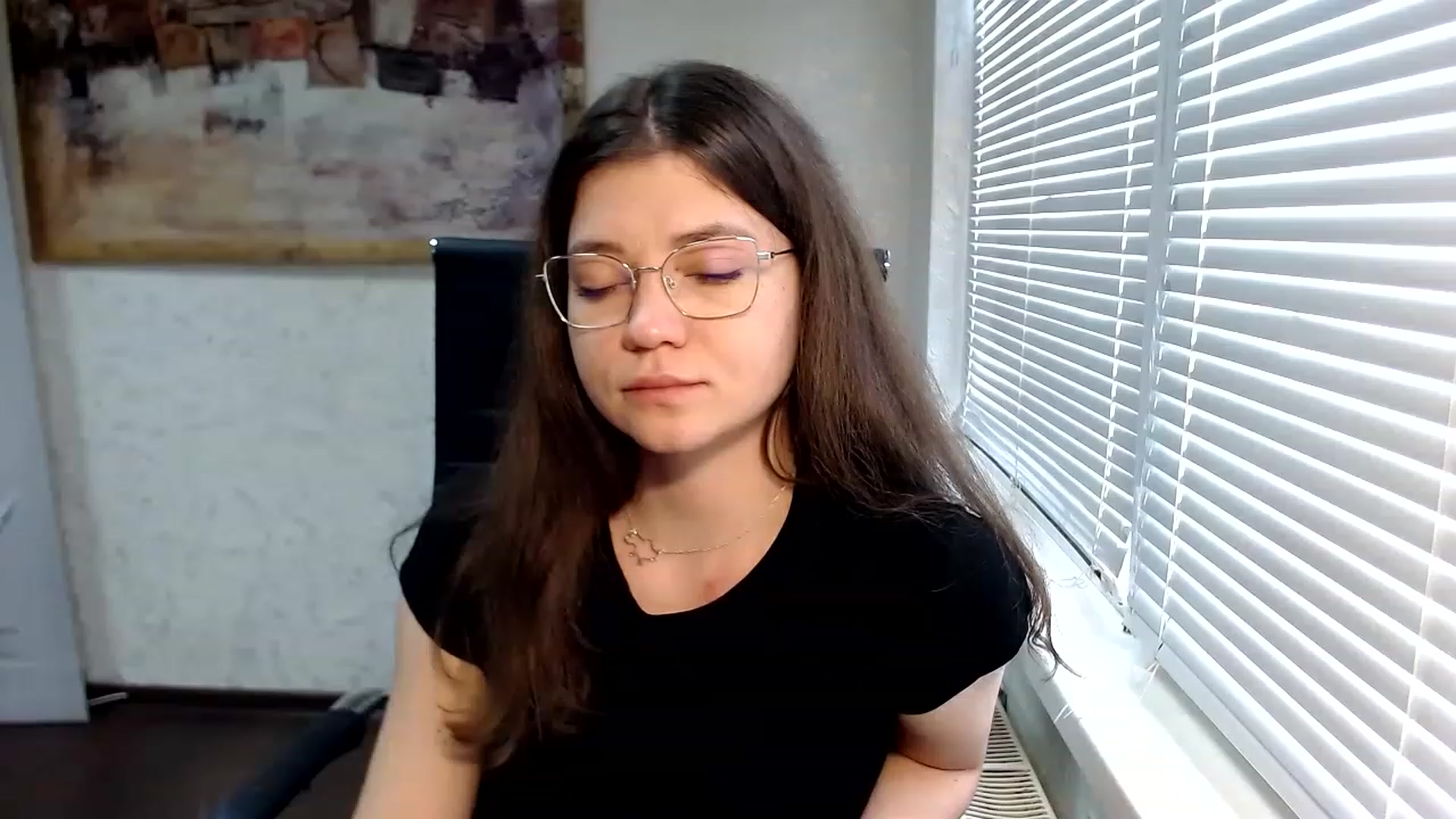 Gallery image thumbnail from SweetArinaA's myfreecams stream on, 06/06/2023, 09:35 image 16 of 20