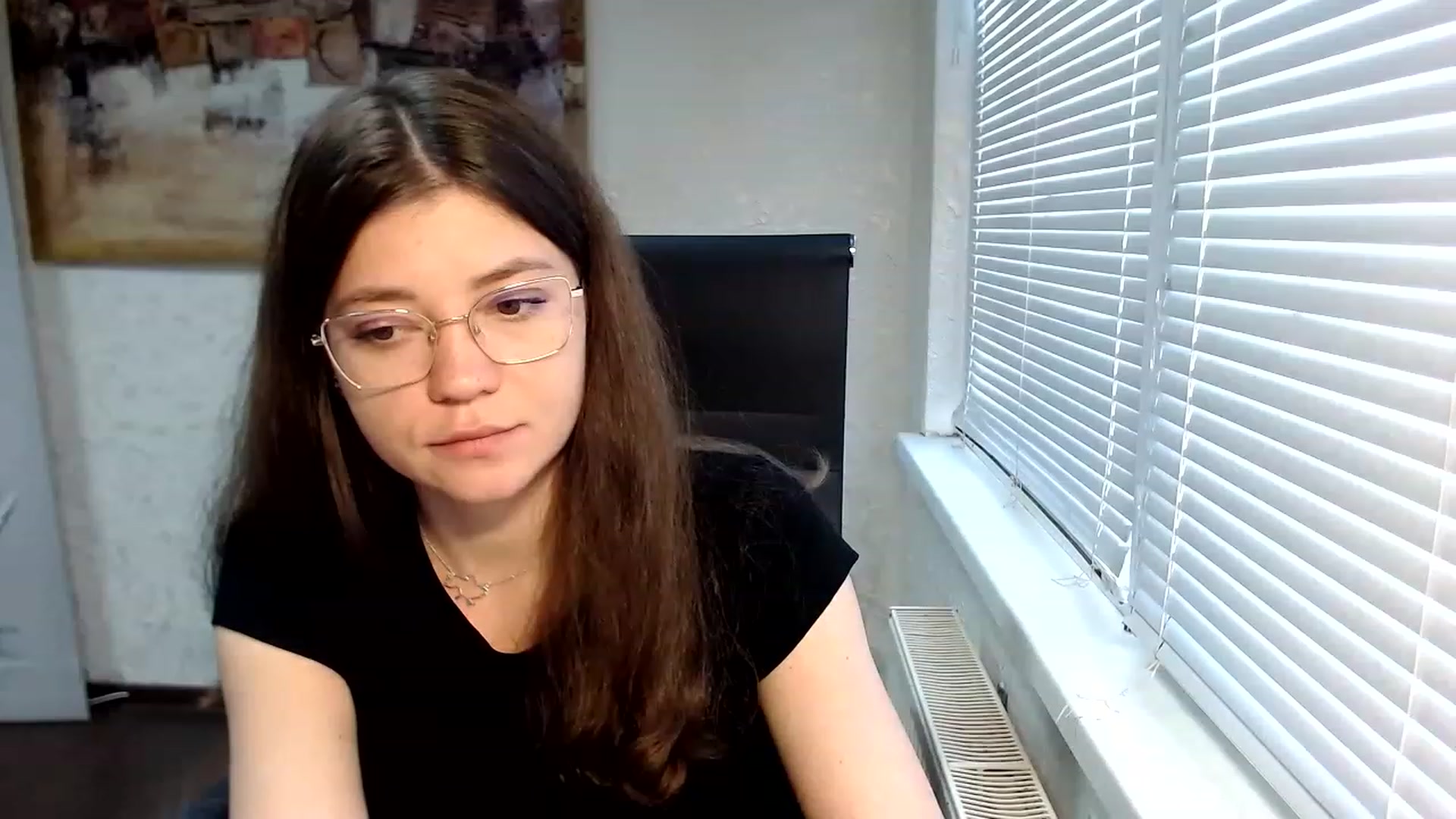 Gallery image thumbnail from SweetArinaA's myfreecams stream on, 06/06/2023, 12:37 image 11 of 20