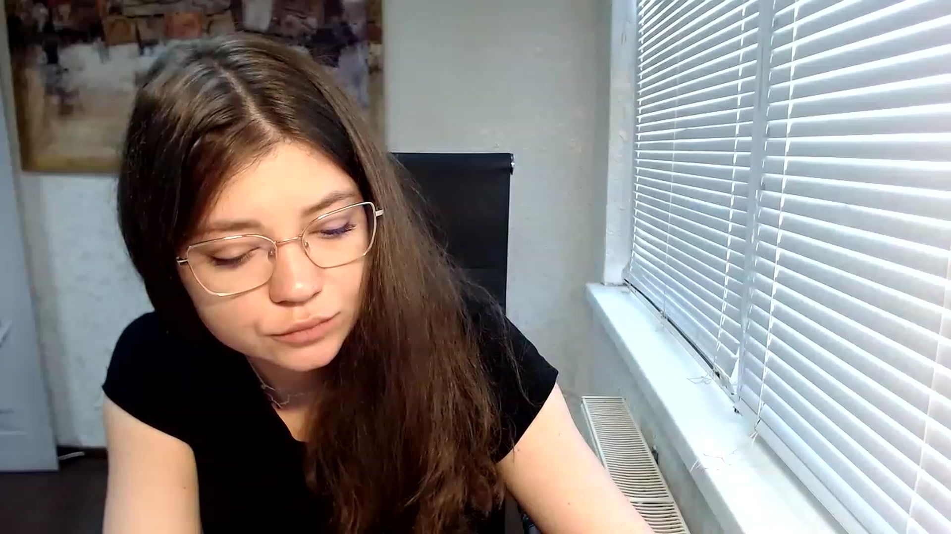 Gallery image thumbnail from SweetArinaA's myfreecams stream on, 06/06/2023, 12:37 image 4 of 20