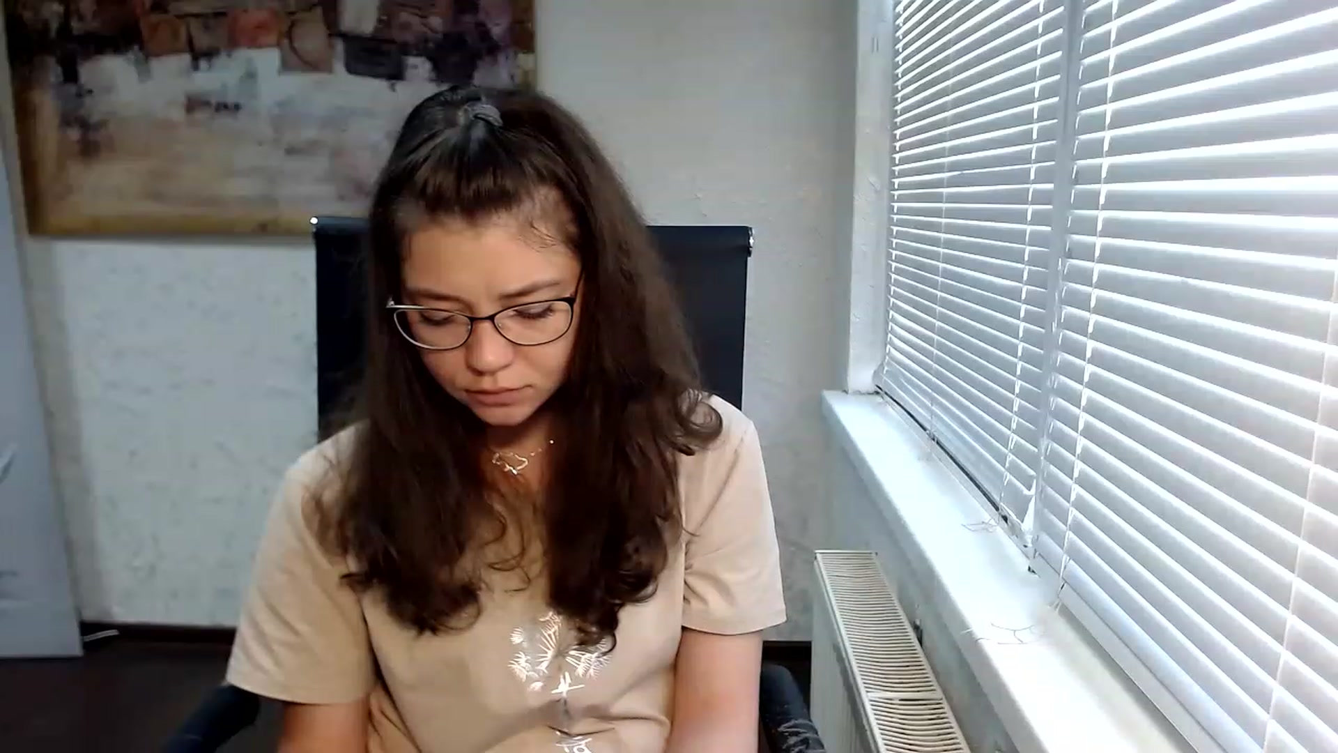 Gallery image thumbnail from SweetArinaA's myfreecams stream on, 06/10/2023, 12:30 image 12 of 20