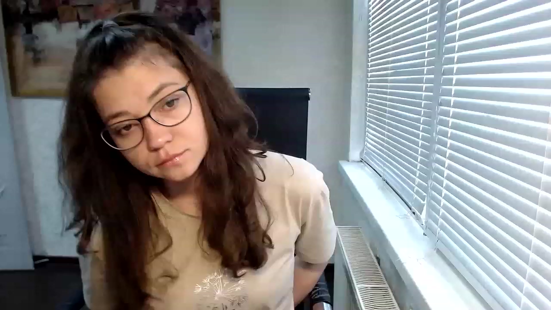Gallery image thumbnail from SweetArinaA's myfreecams stream on, 06/10/2023, 13:33 image 18 of 20