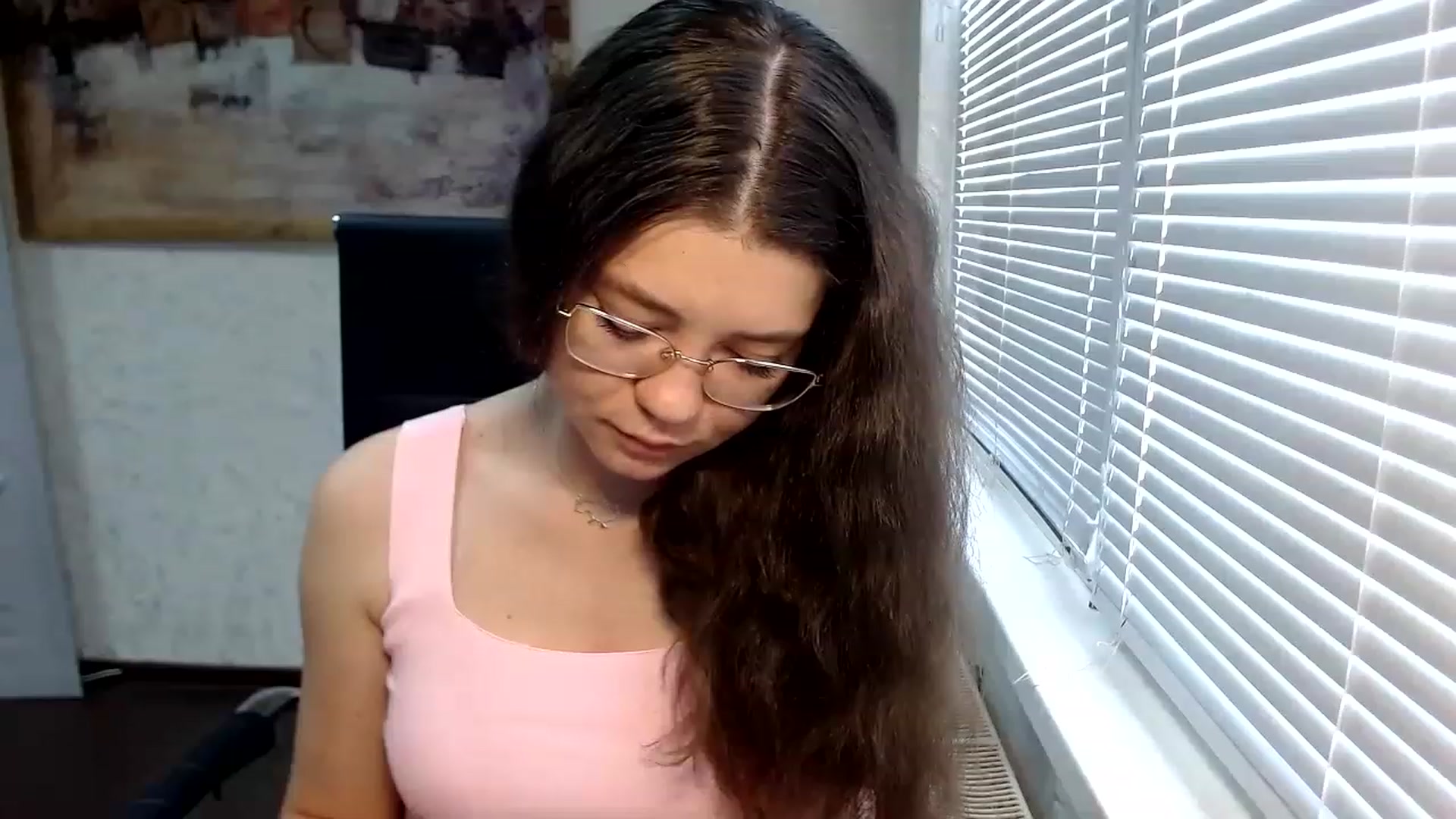 Gallery image thumbnail from SweetArinaA's myfreecams stream on, 06/14/2023, 08:21 image 2 of 20