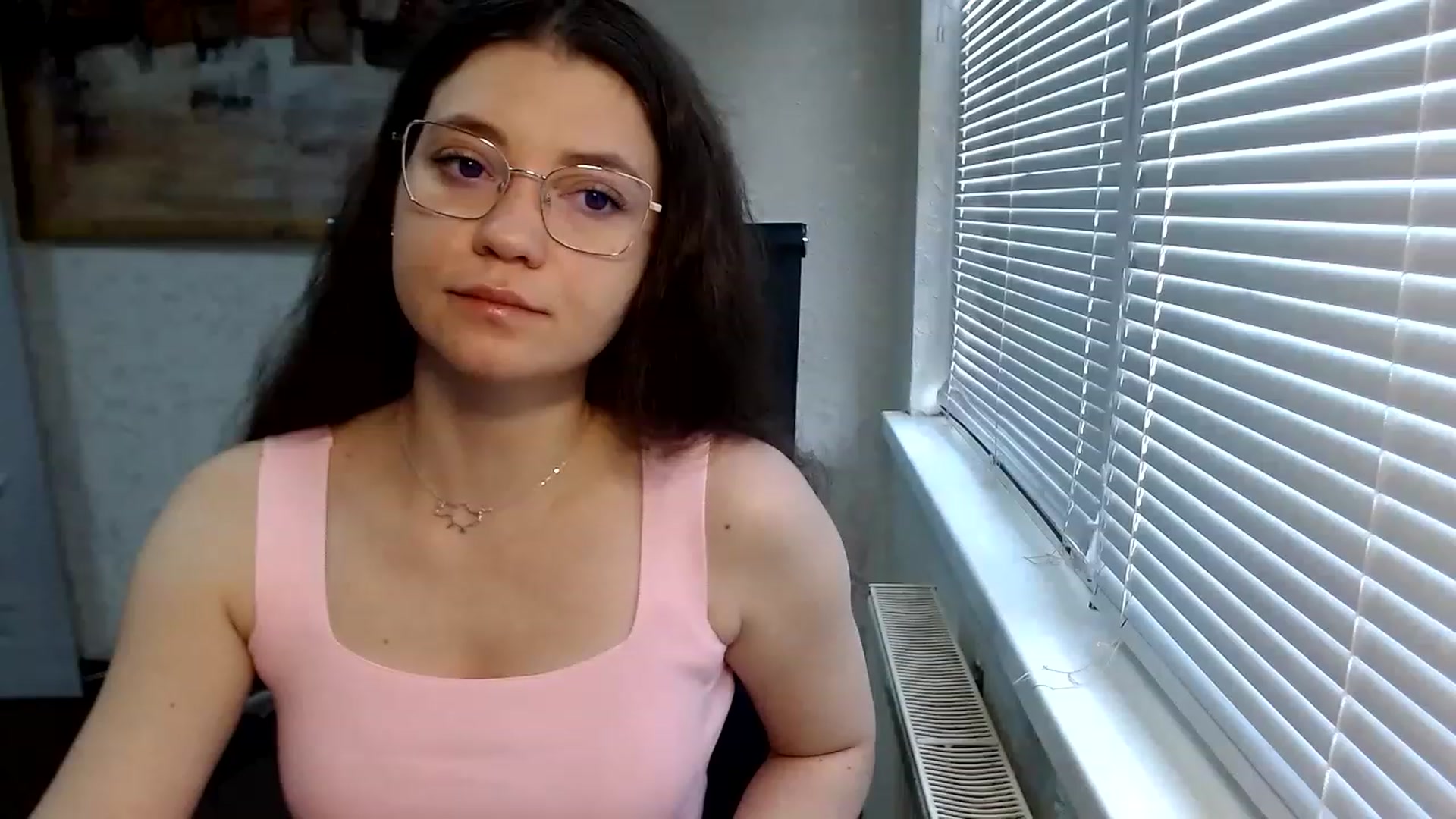 Gallery image thumbnail from SweetArinaA's myfreecams stream on, 06/14/2023, 08:21 image 3 of 20