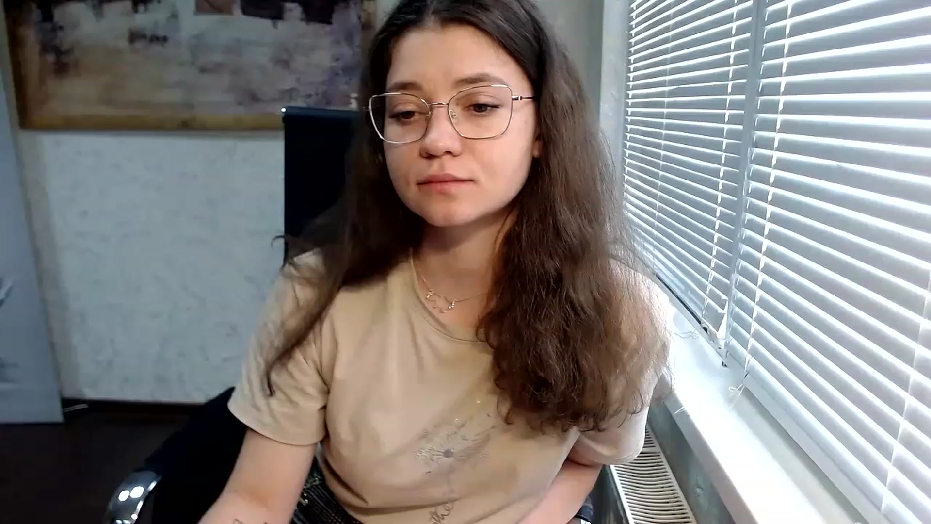 Gallery image thumbnail from SweetArinaA's myfreecams stream on, 06/14/2023, 09:54 image 14 of 20