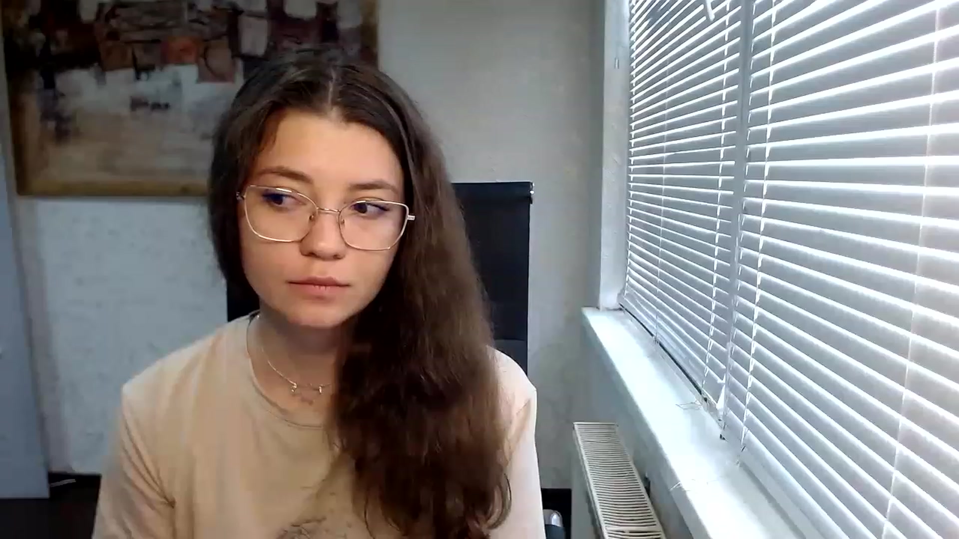 Gallery image thumbnail from SweetArinaA's myfreecams stream on, 06/14/2023, 09:54 image 3 of 20