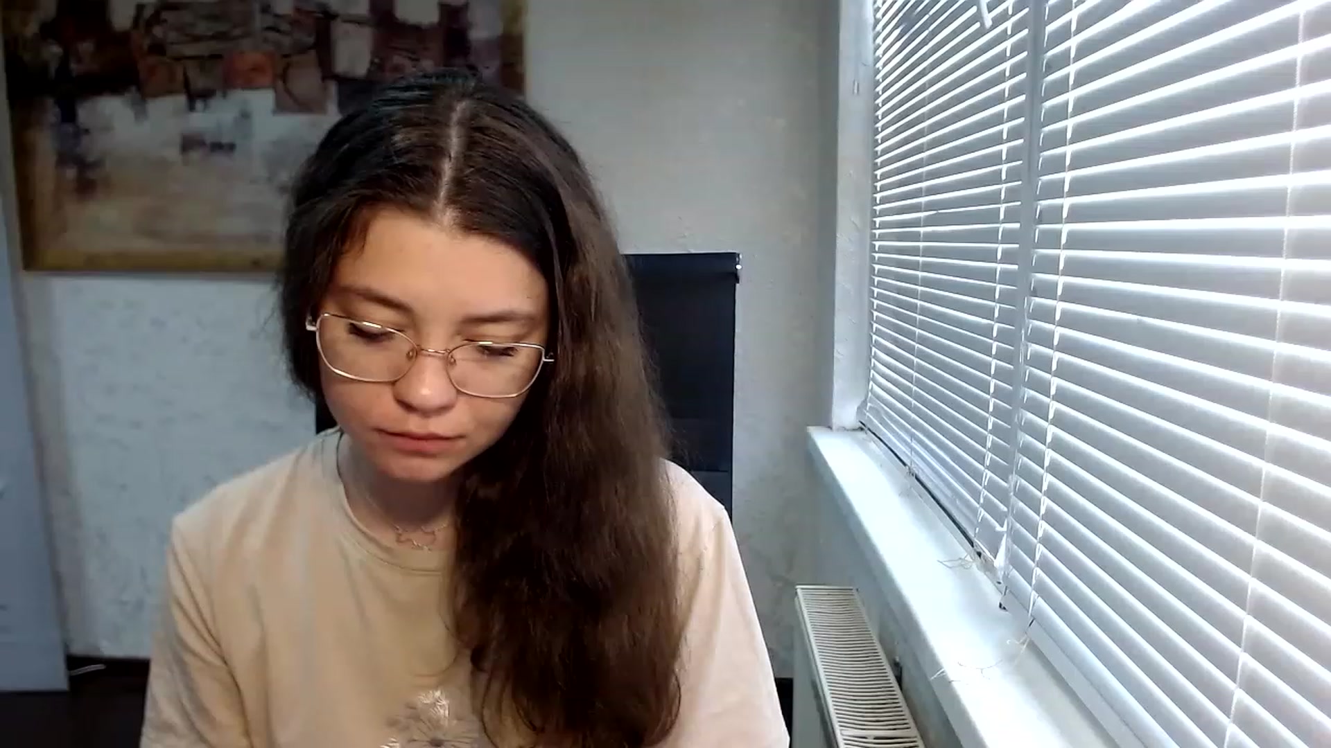 Gallery image thumbnail from SweetArinaA's myfreecams stream on, 06/14/2023, 09:54 image 2 of 20