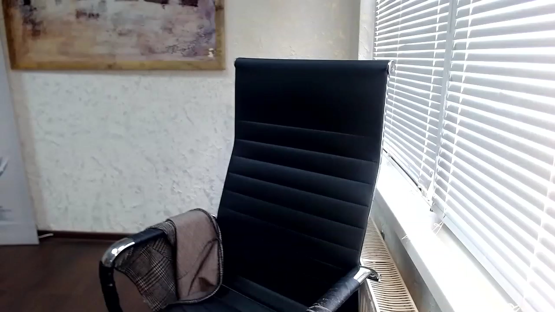Gallery image thumbnail from SweetArinaA's myfreecams stream on, 06/14/2023, 10:11 image 20 of 20