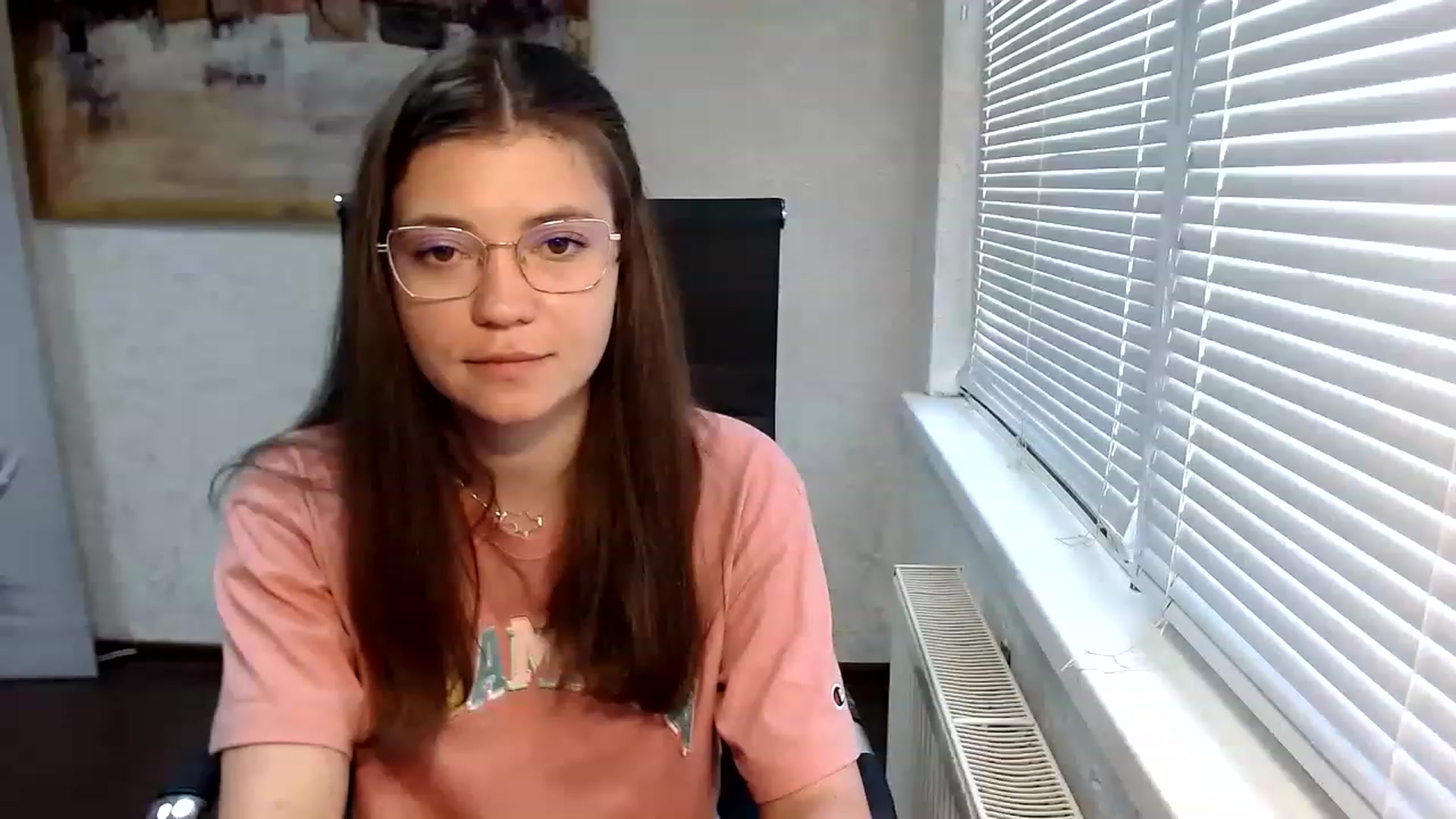 Gallery image thumbnail from SweetArinaA's myfreecams stream on, 06/16/2023, 11:25 image 19 of 20