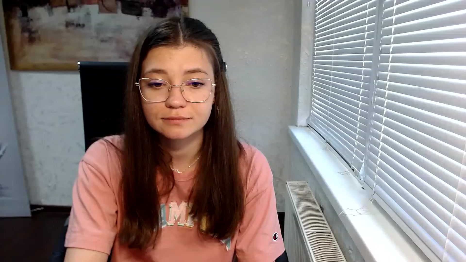 Gallery image thumbnail from SweetArinaA's myfreecams stream on, 06/16/2023, 11:25 image 17 of 20