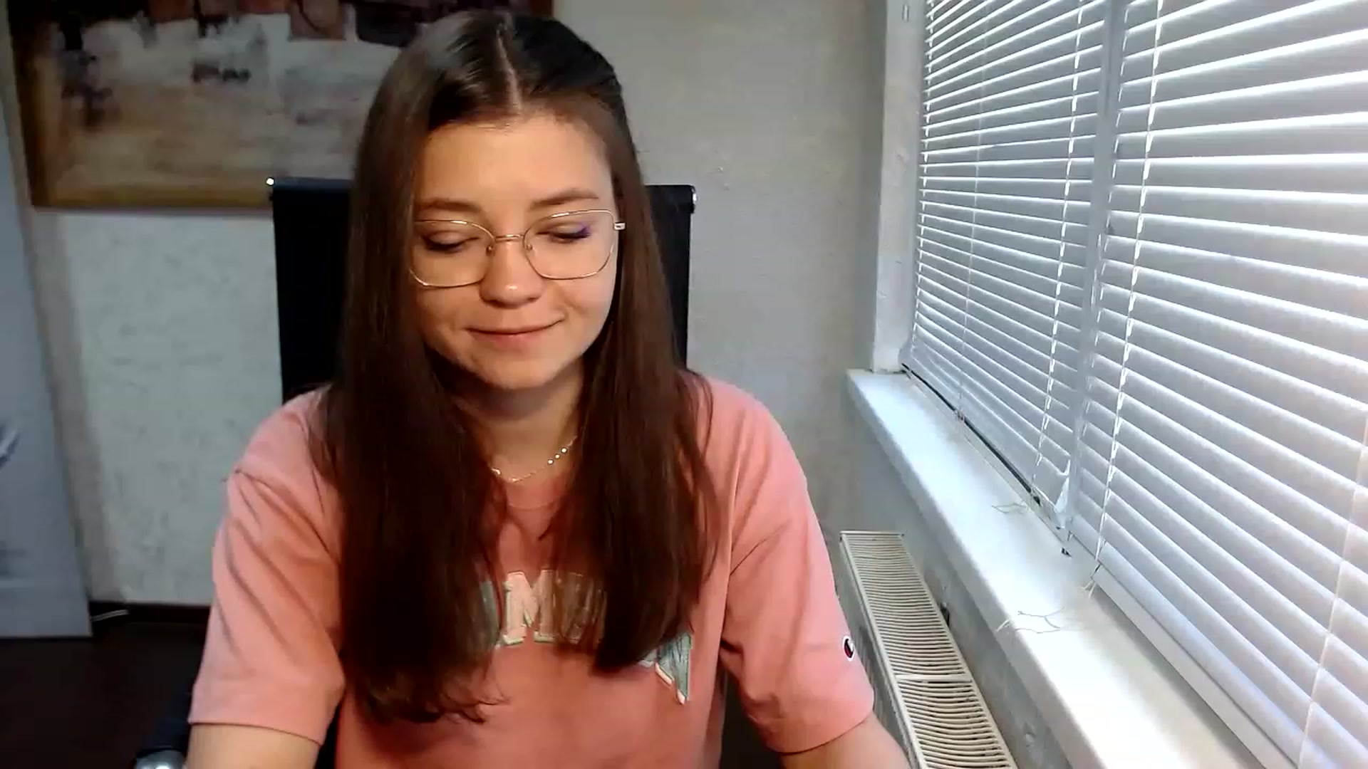 Gallery image thumbnail from SweetArinaA's myfreecams stream on, 06/16/2023, 11:25 image 1 of 20
