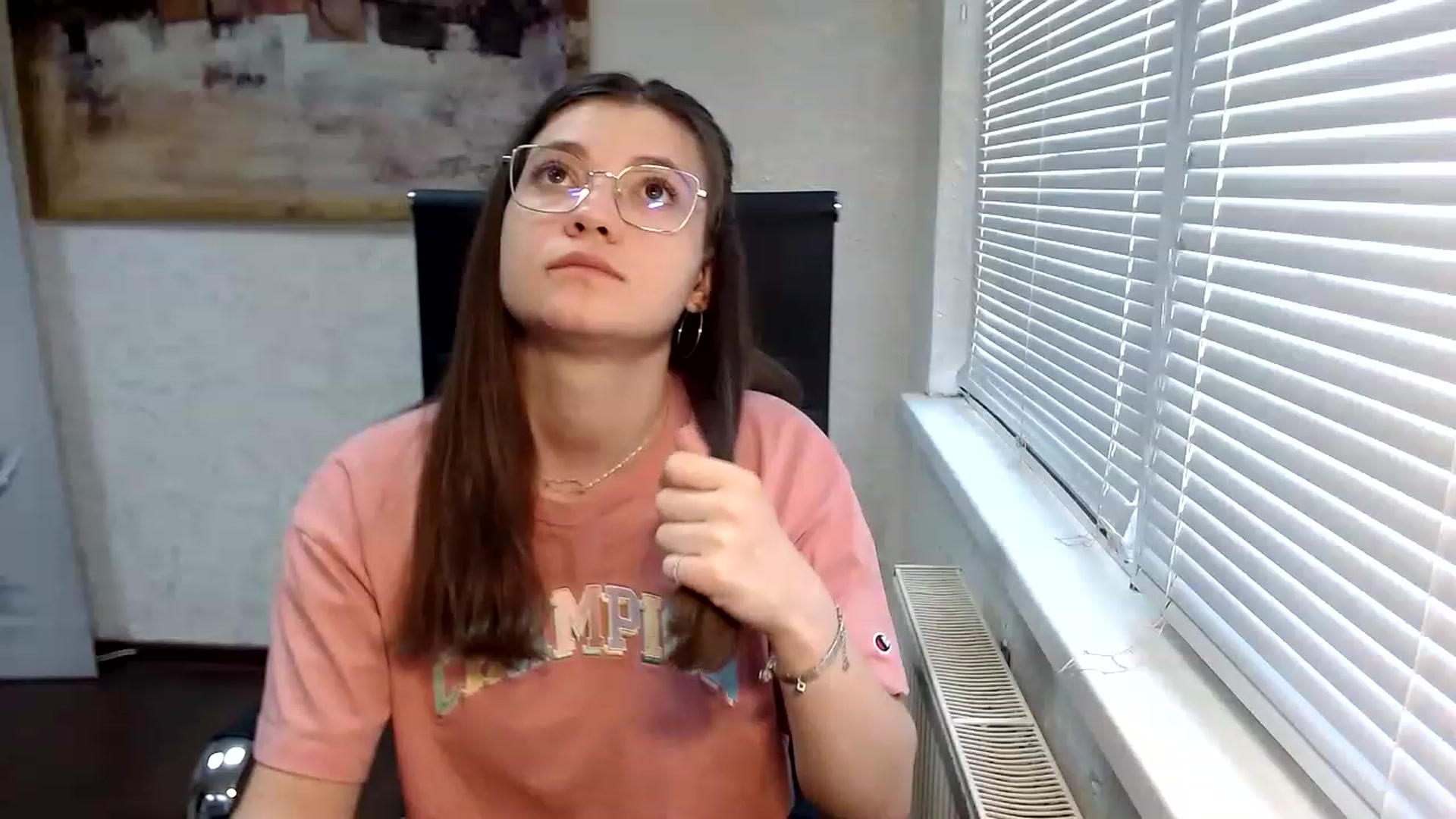 Gallery image thumbnail from SweetArinaA's myfreecams stream on, 06/16/2023, 11:25 image 10 of 20