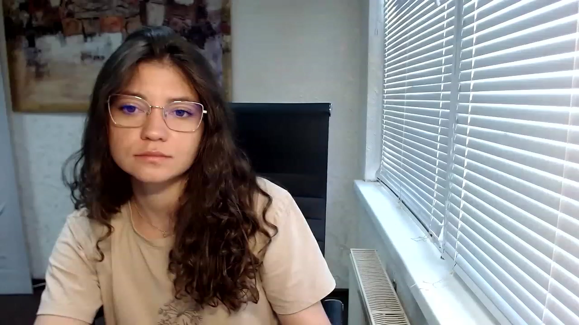 Gallery image thumbnail from SweetArinaA's myfreecams stream on, 06/17/2023, 12:23 image 1 of 20