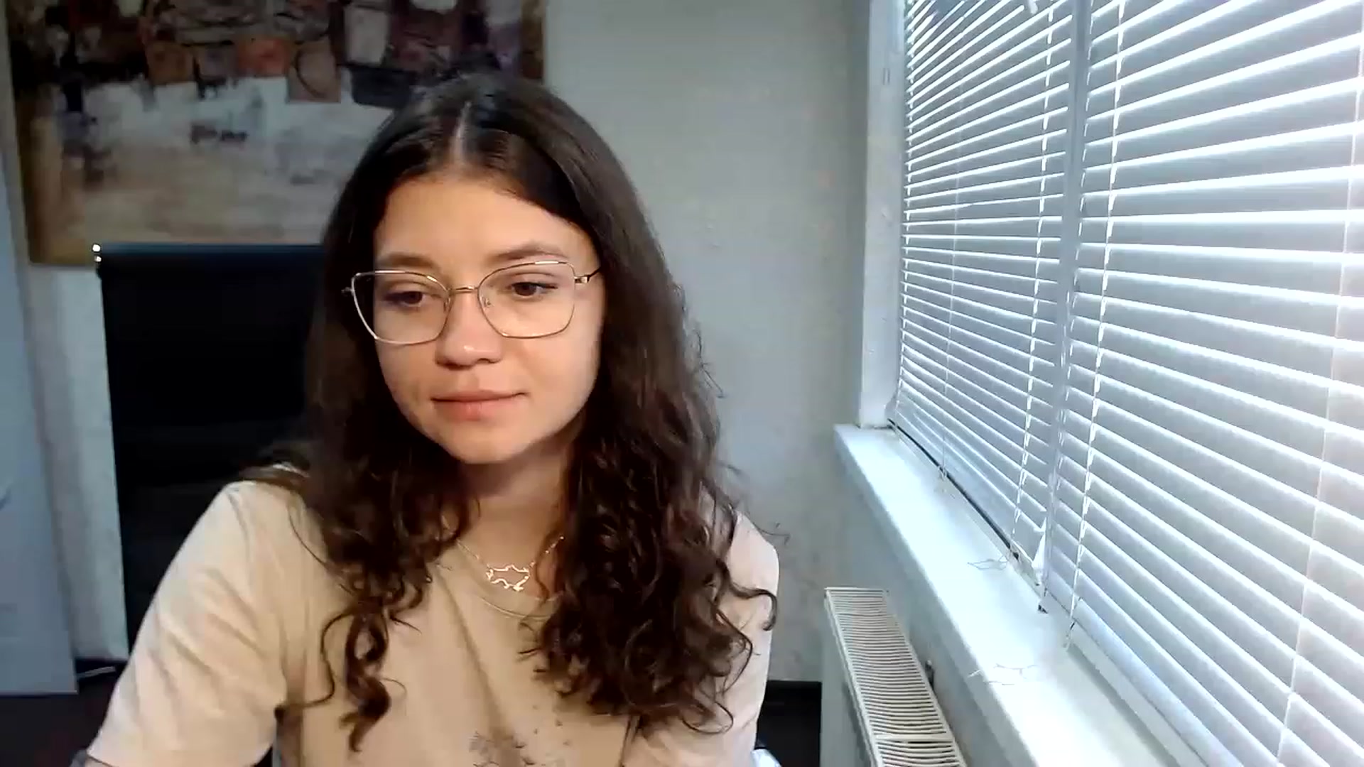 Gallery image thumbnail from SweetArinaA's myfreecams stream on, 06/17/2023, 12:23 image 13 of 20