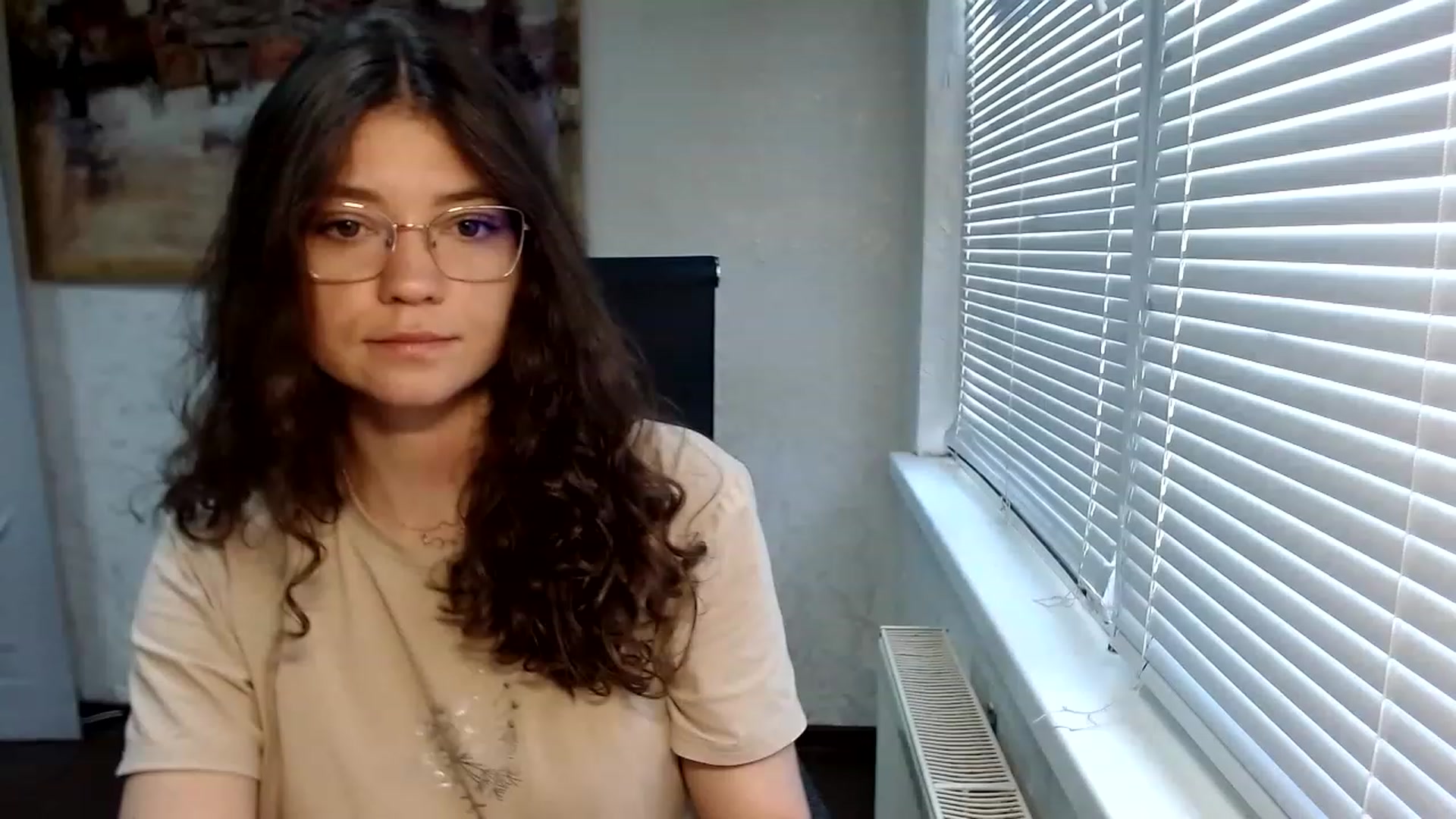 Gallery image thumbnail from SweetArinaA's myfreecams stream on, 06/17/2023, 12:23 image 6 of 20