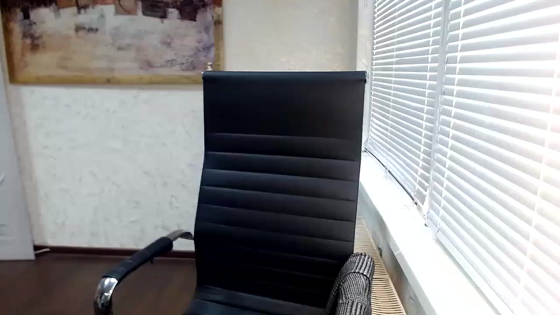 Gallery image thumbnail from SweetArinaA's myfreecams stream on, 06/17/2023, 15:01 image 18 of 20