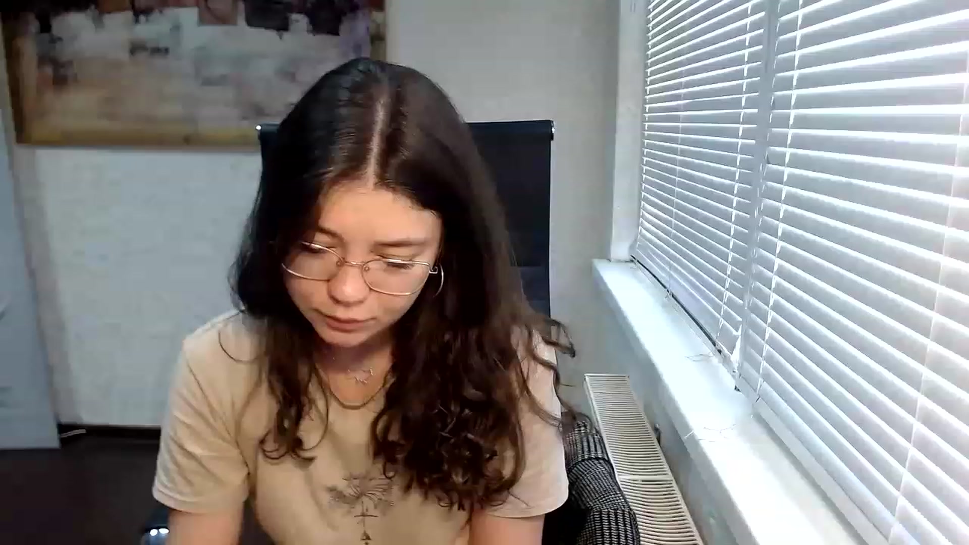 Gallery image thumbnail from SweetArinaA's myfreecams stream on, 06/17/2023, 15:01 image 1 of 20