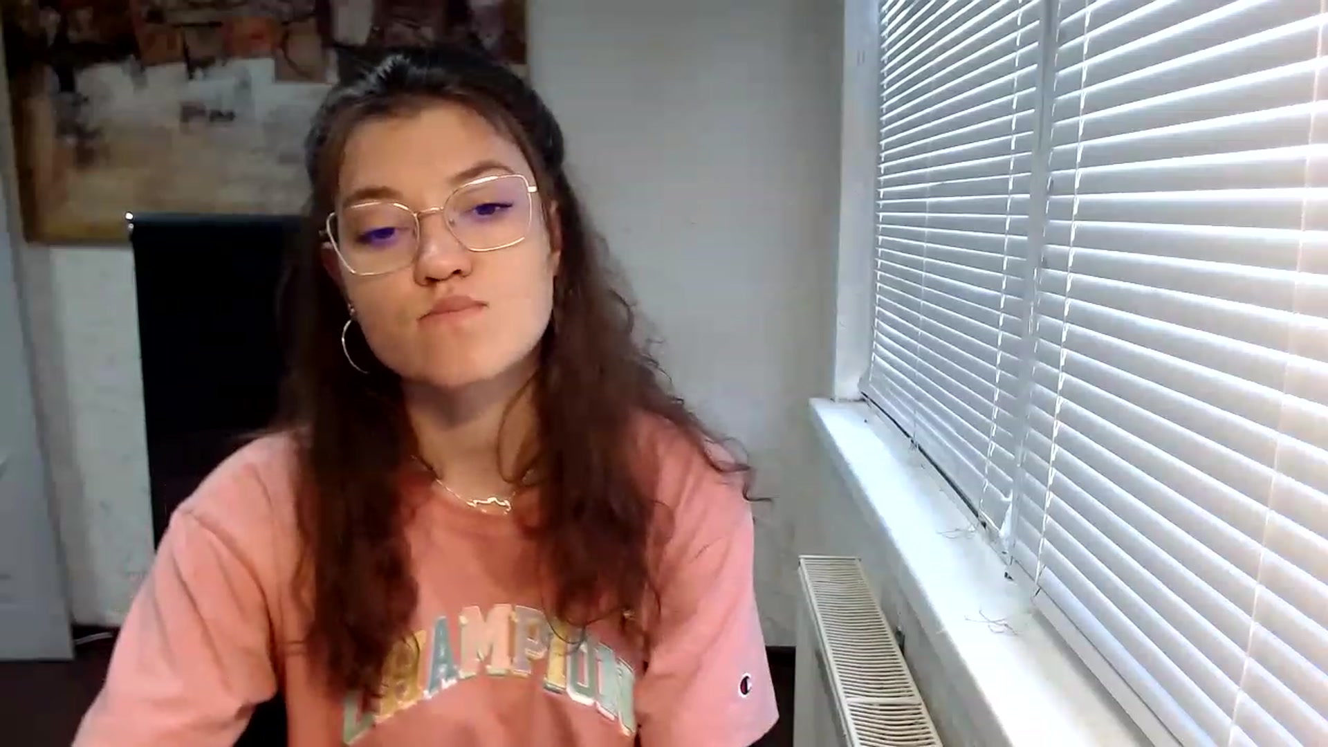 Gallery image thumbnail from SweetArinaA's myfreecams stream on, 06/20/2023, 10:08 image 10 of 20
