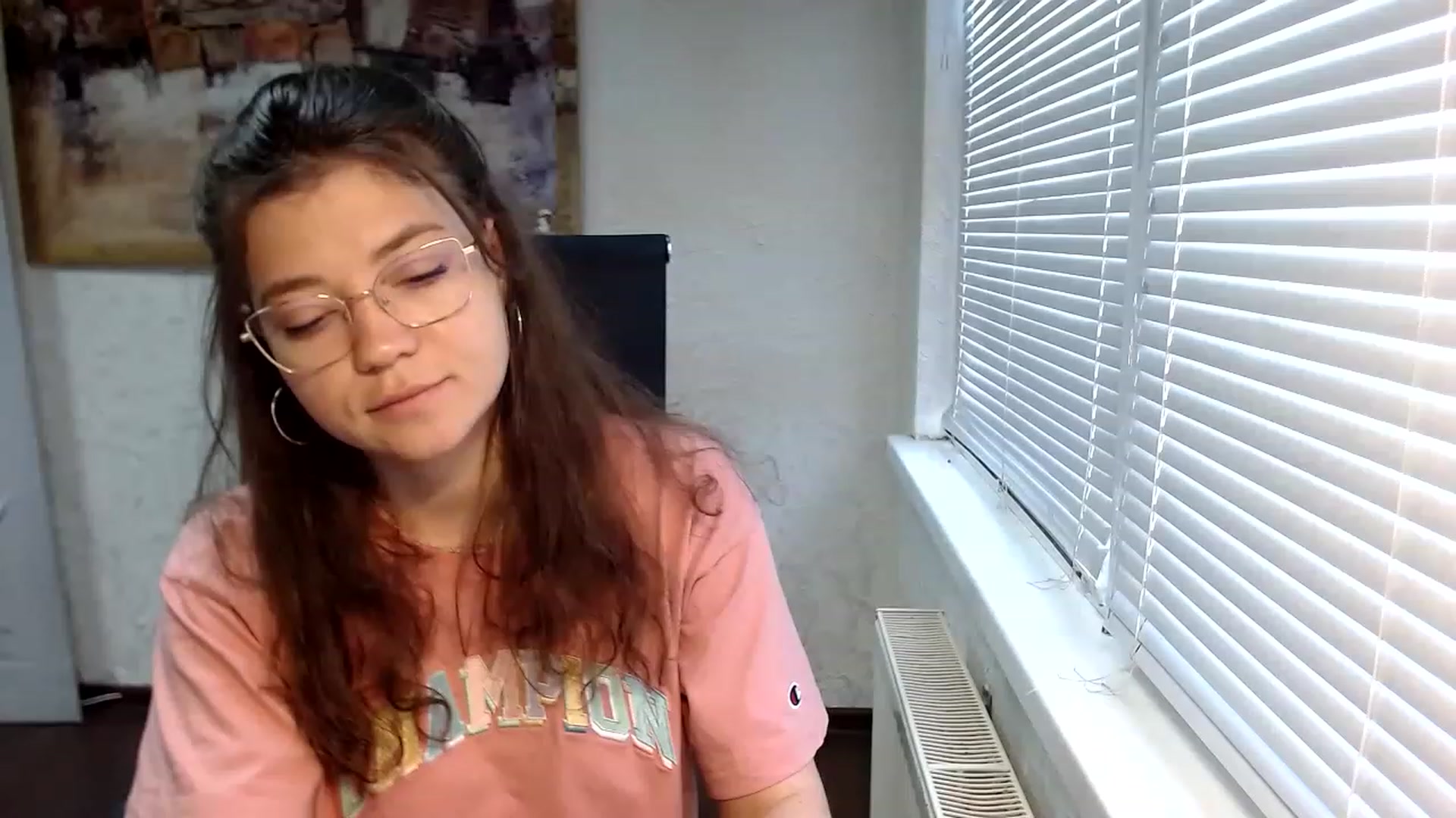 Gallery image thumbnail from SweetArinaA's myfreecams stream on, 06/20/2023, 10:08 image 17 of 20