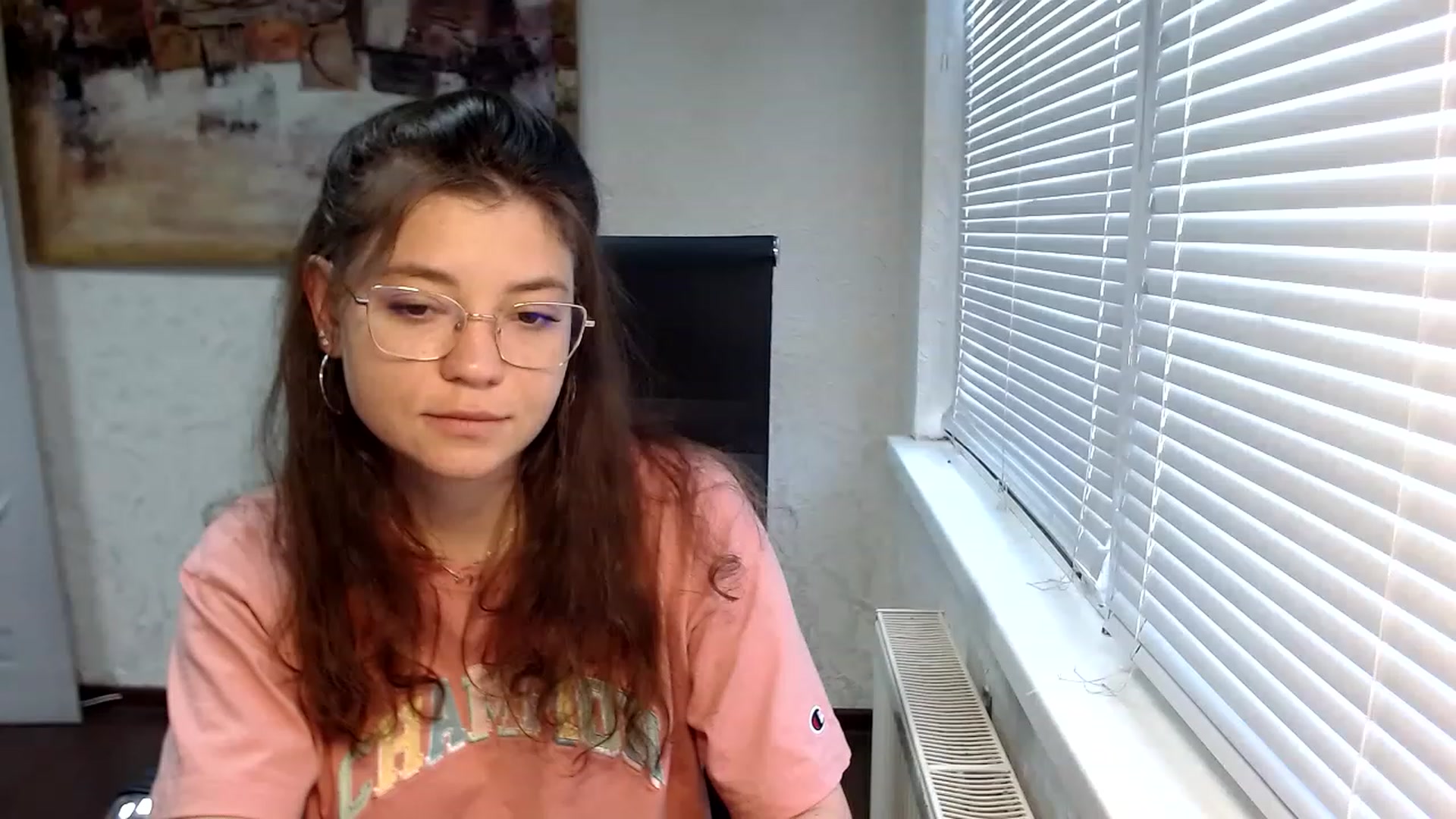 Gallery image thumbnail from SweetArinaA's myfreecams stream on, 06/20/2023, 10:08 image 18 of 20