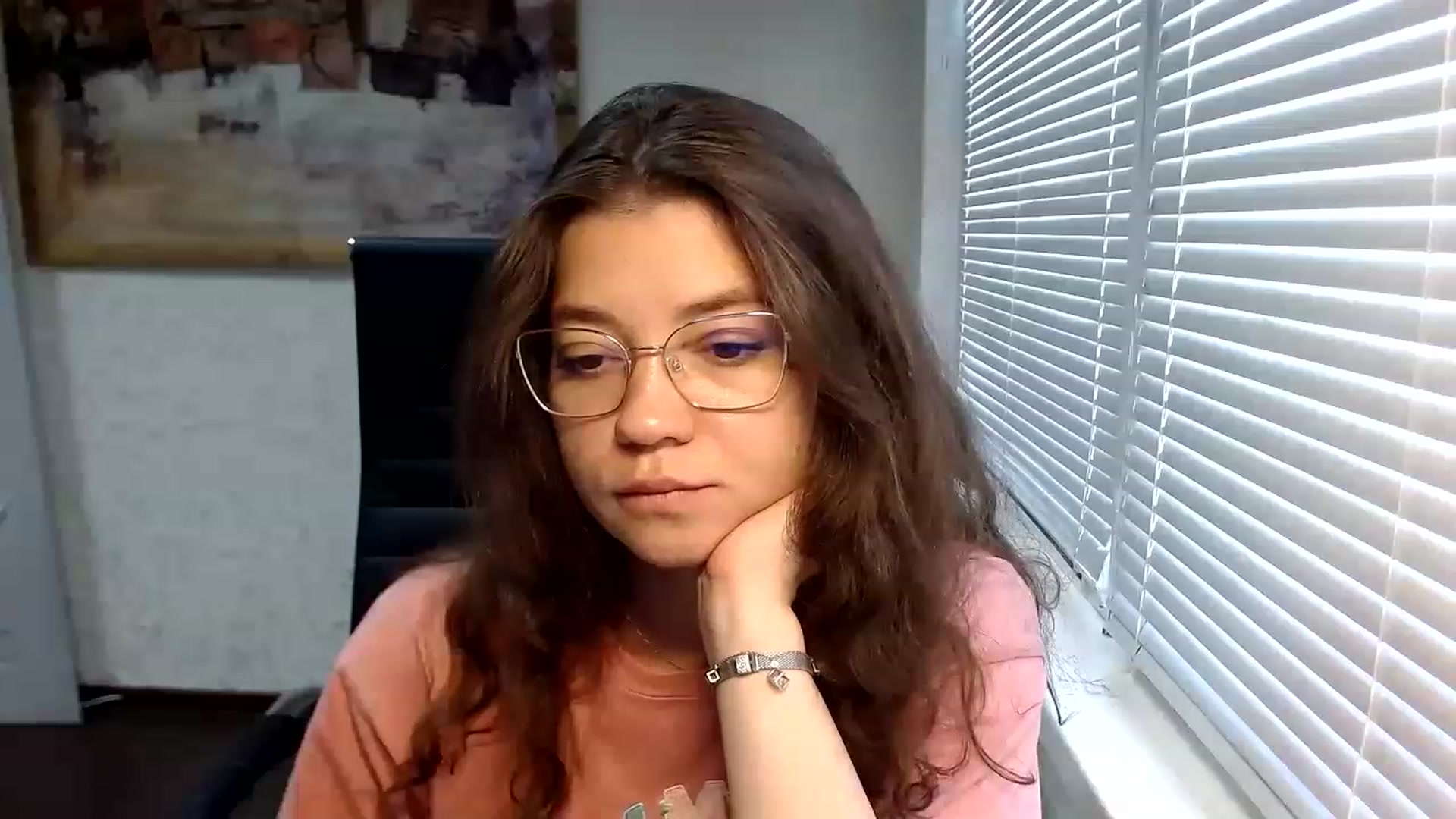 Gallery image thumbnail from SweetArinaA's myfreecams stream on, 06/20/2023, 11:40 image 13 of 20