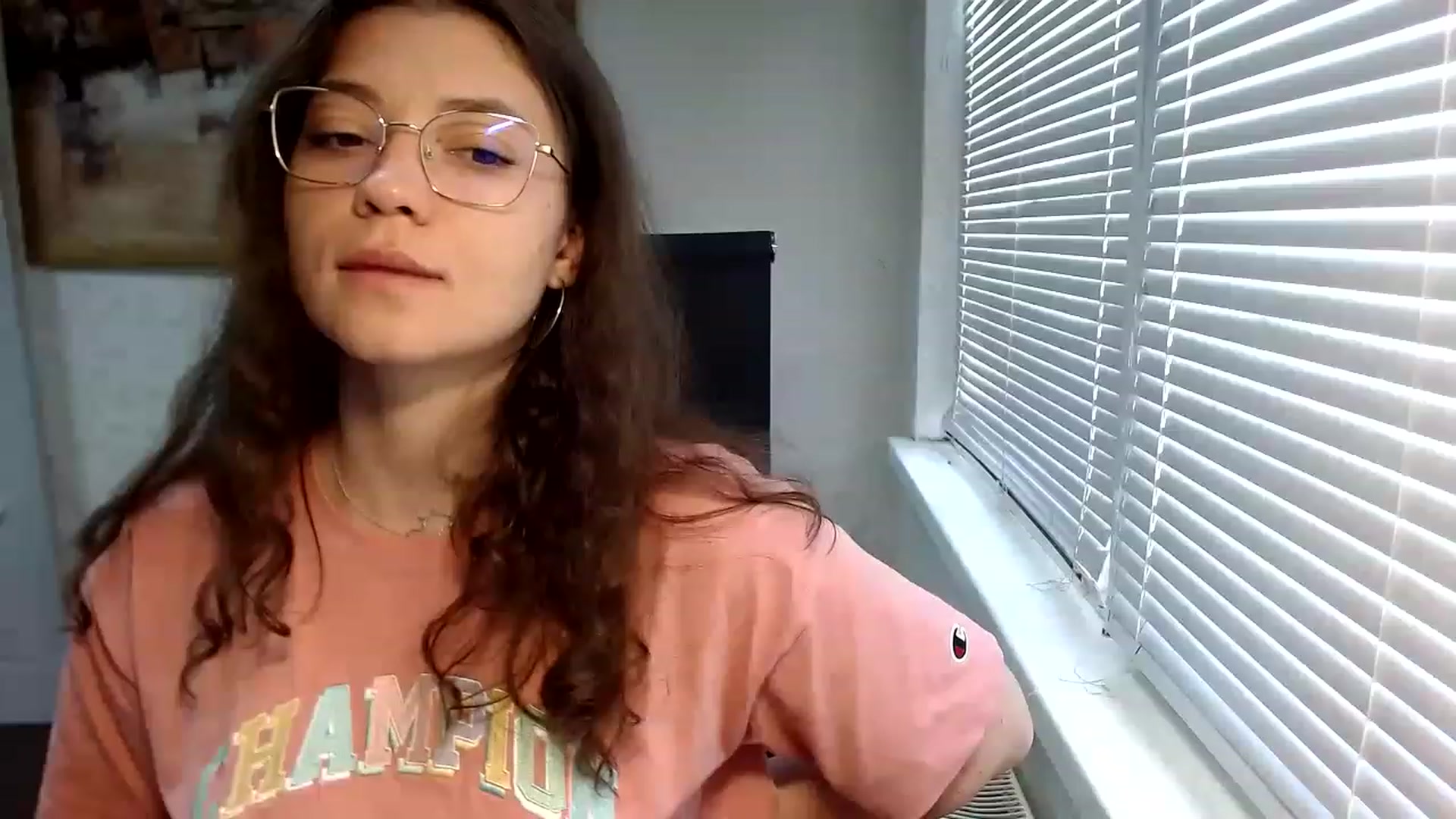 Gallery image thumbnail from SweetArinaA's myfreecams stream on, 06/20/2023, 11:40 image 15 of 20