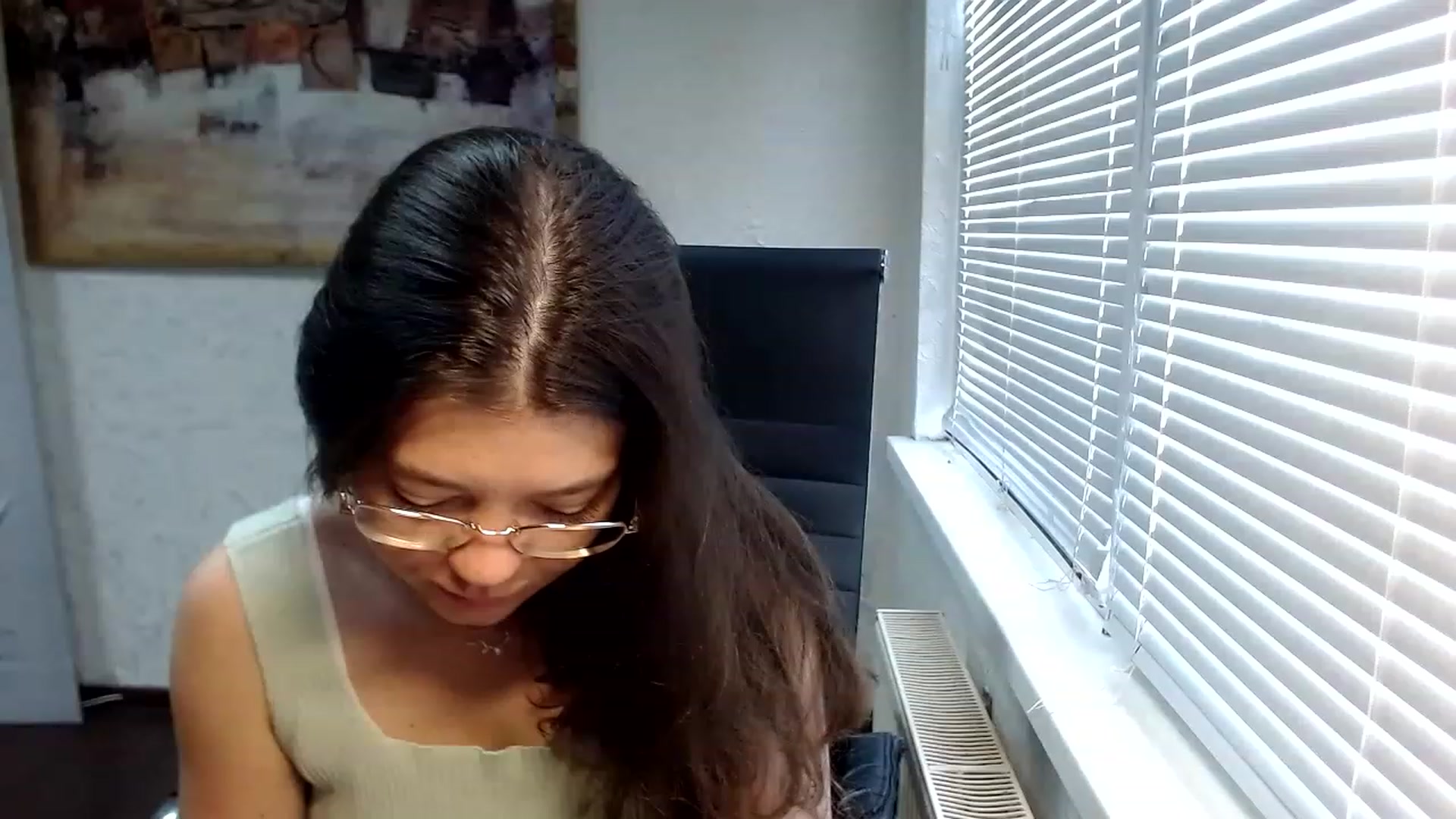 Gallery image thumbnail from SweetArinaA's myfreecams stream on, 06/22/2023, 08:44 image 14 of 20