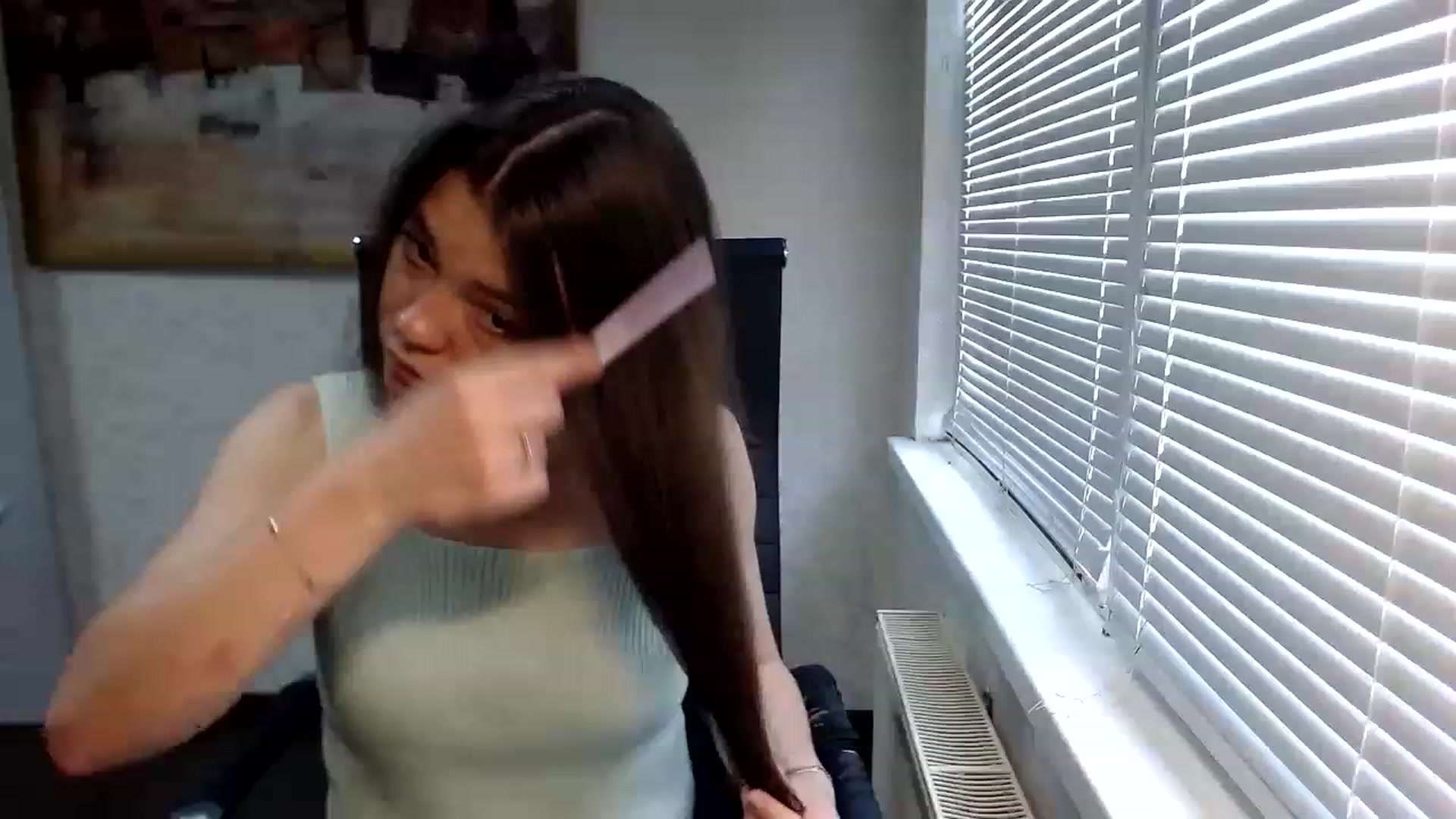 Gallery image thumbnail from SweetArinaA's myfreecams stream on, 06/22/2023, 08:44 image 18 of 20