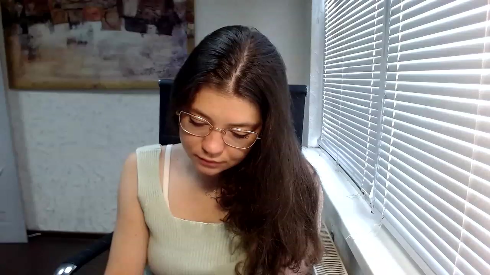 Gallery image thumbnail from SweetArinaA's myfreecams stream on, 06/22/2023, 08:44 image 15 of 20