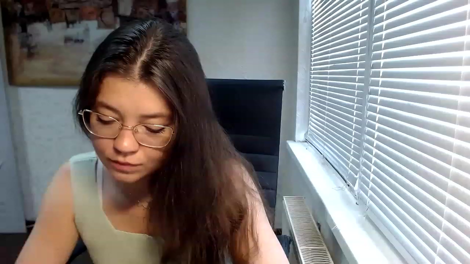 Gallery image thumbnail from SweetArinaA's myfreecams stream on, 06/22/2023, 08:44 image 17 of 20