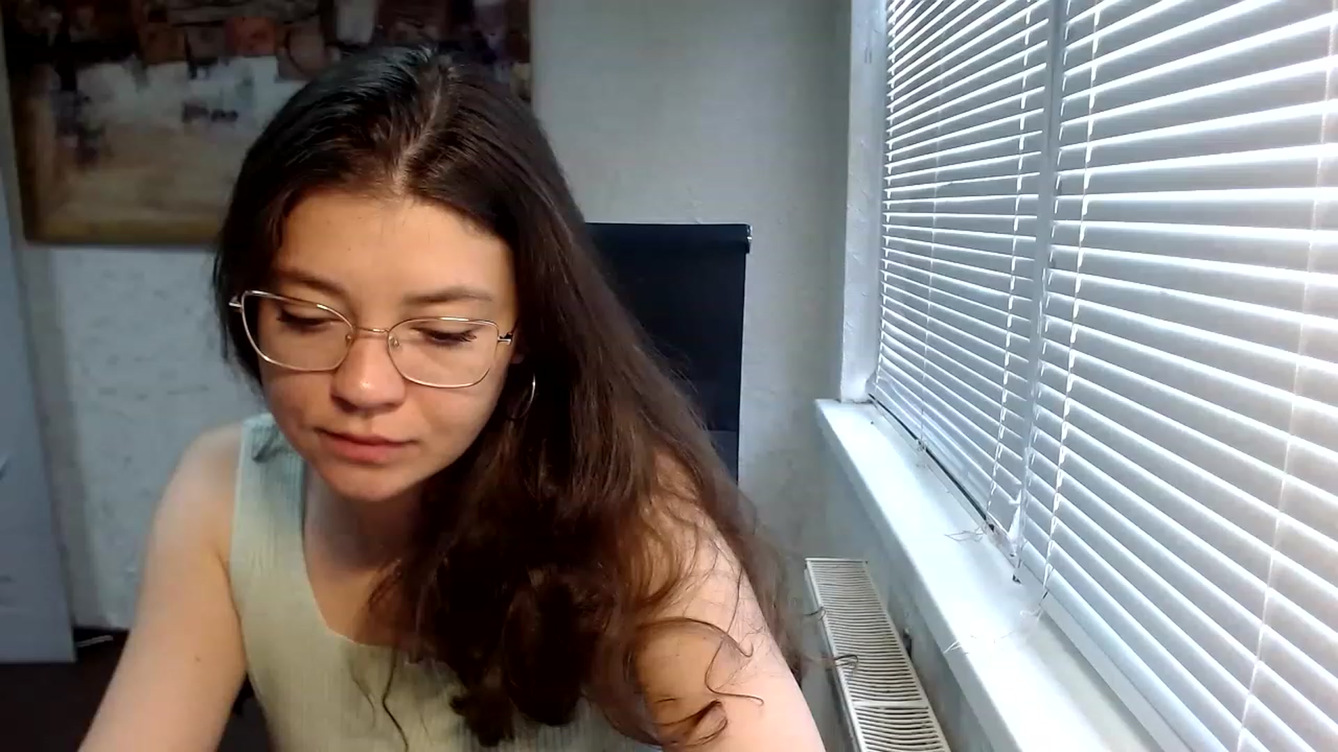 Gallery image thumbnail from SweetArinaA's myfreecams stream on, 06/22/2023, 08:44 image 6 of 20
