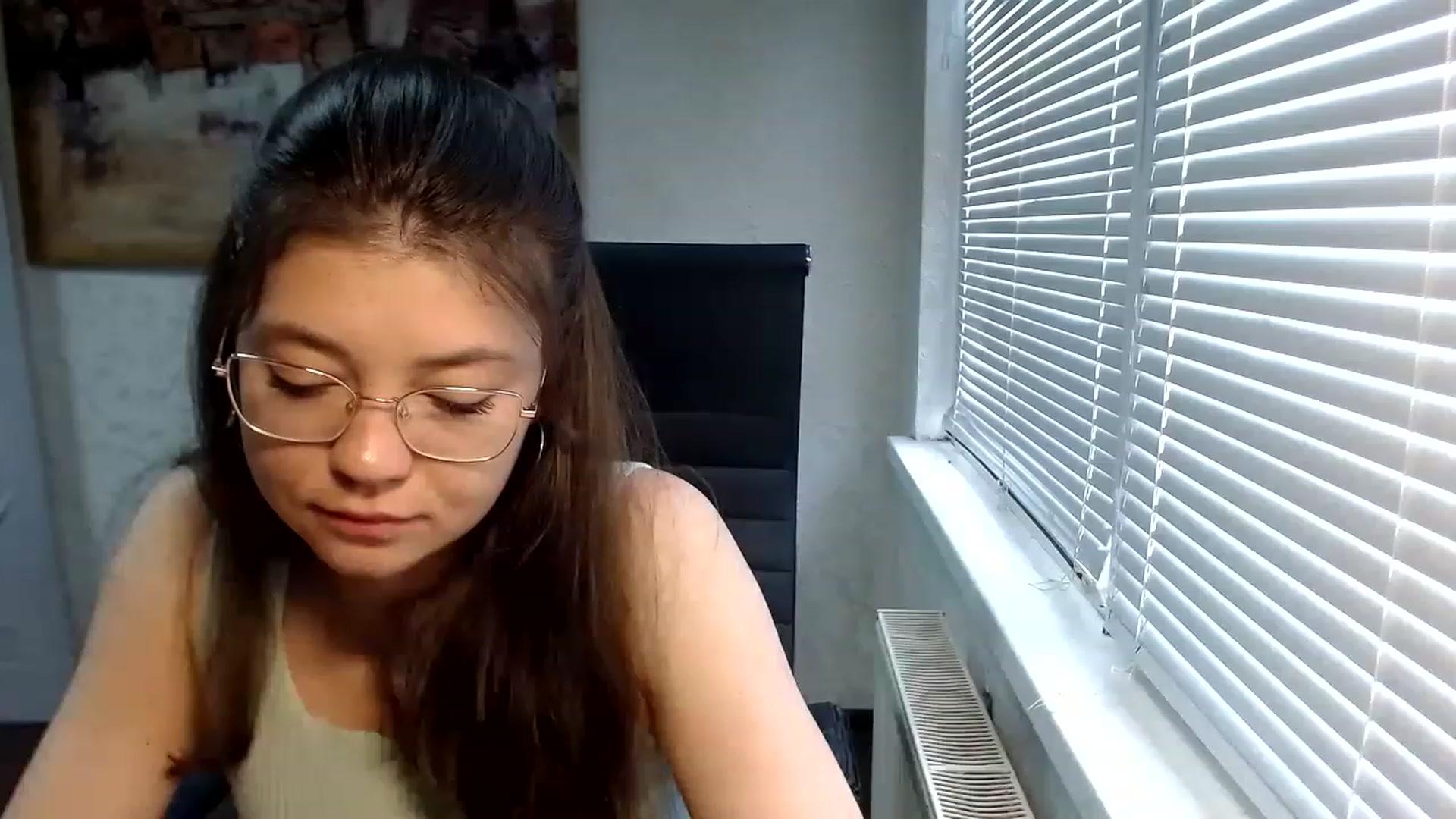 Gallery image thumbnail from SweetArinaA's myfreecams stream on, 06/22/2023, 09:32 image 4 of 20