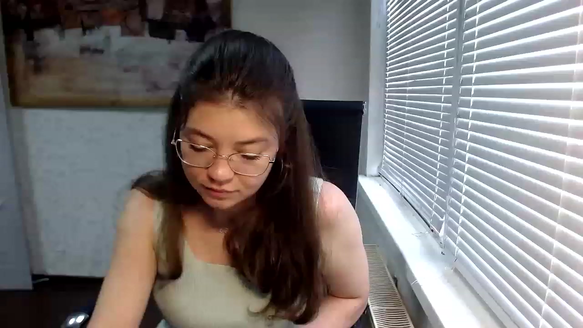 Gallery image thumbnail from SweetArinaA's myfreecams stream on, 06/22/2023, 09:32 image 8 of 20