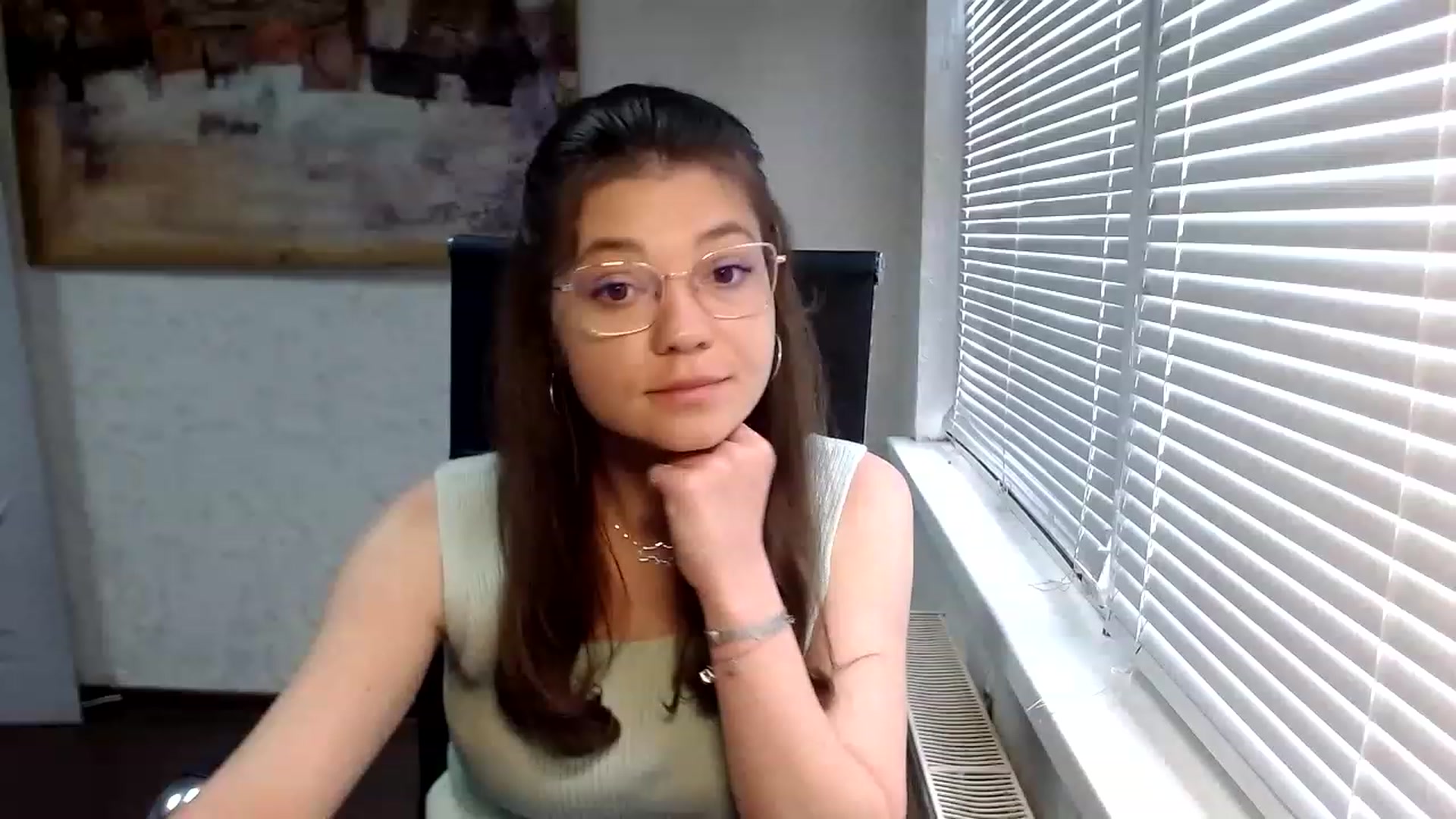 Gallery image thumbnail from SweetArinaA's myfreecams stream on, 06/22/2023, 09:32 image 16 of 20