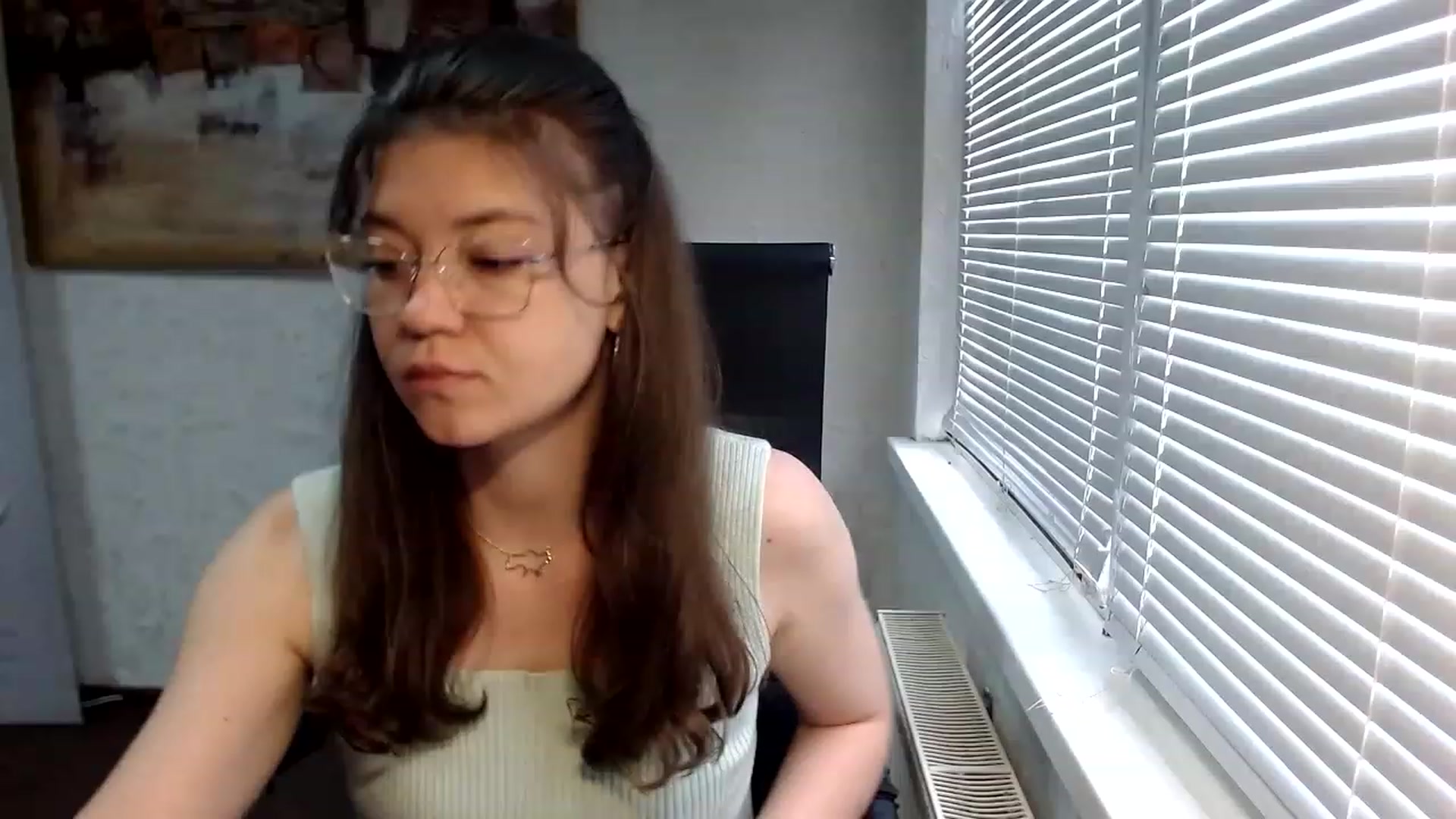 Gallery image thumbnail from SweetArinaA's myfreecams stream on, 06/22/2023, 09:54 image 3 of 20