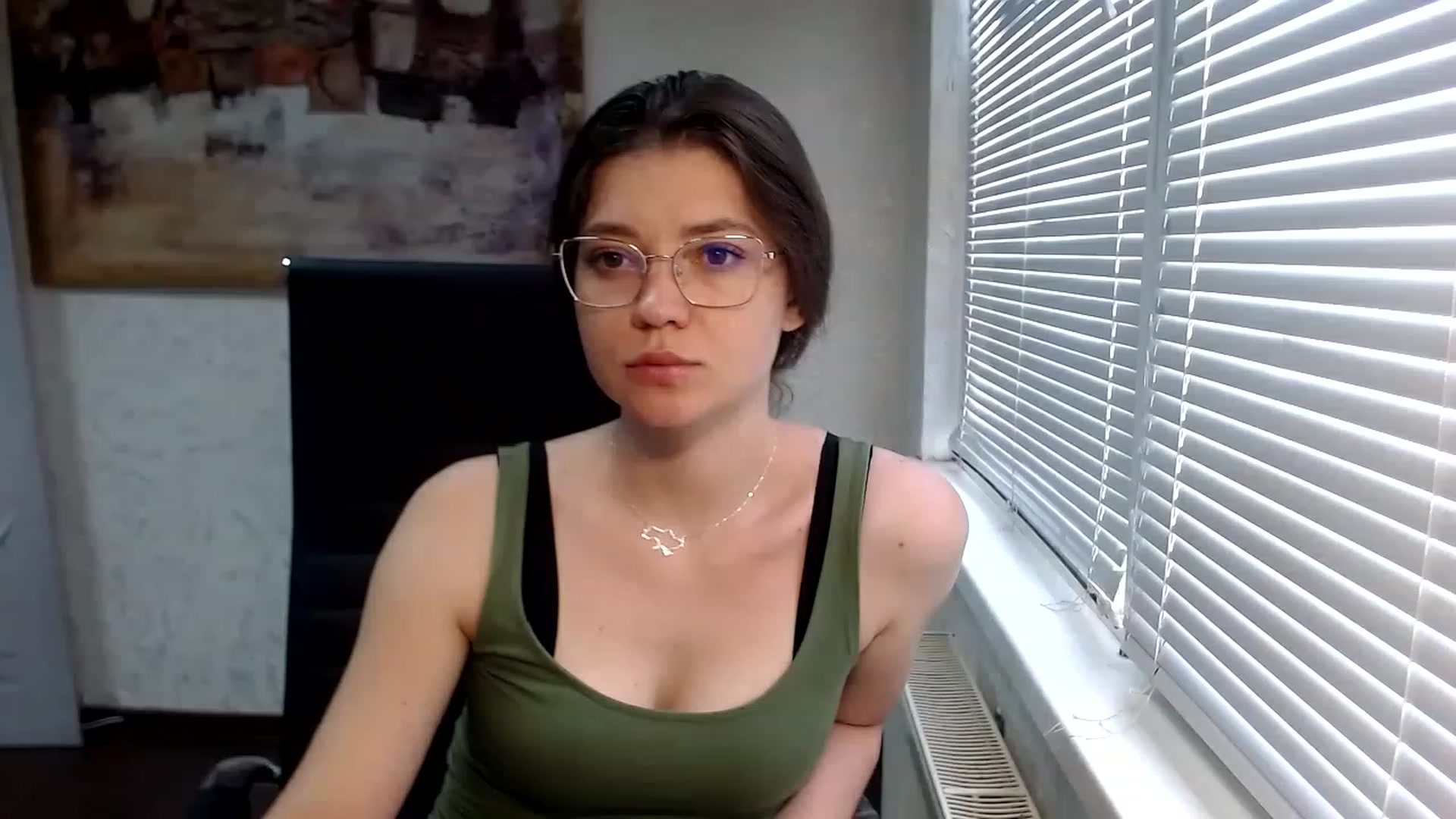 Gallery image thumbnail from SweetArinaA's myfreecams stream on, 06/24/2023, 13:57 image 1 of 20