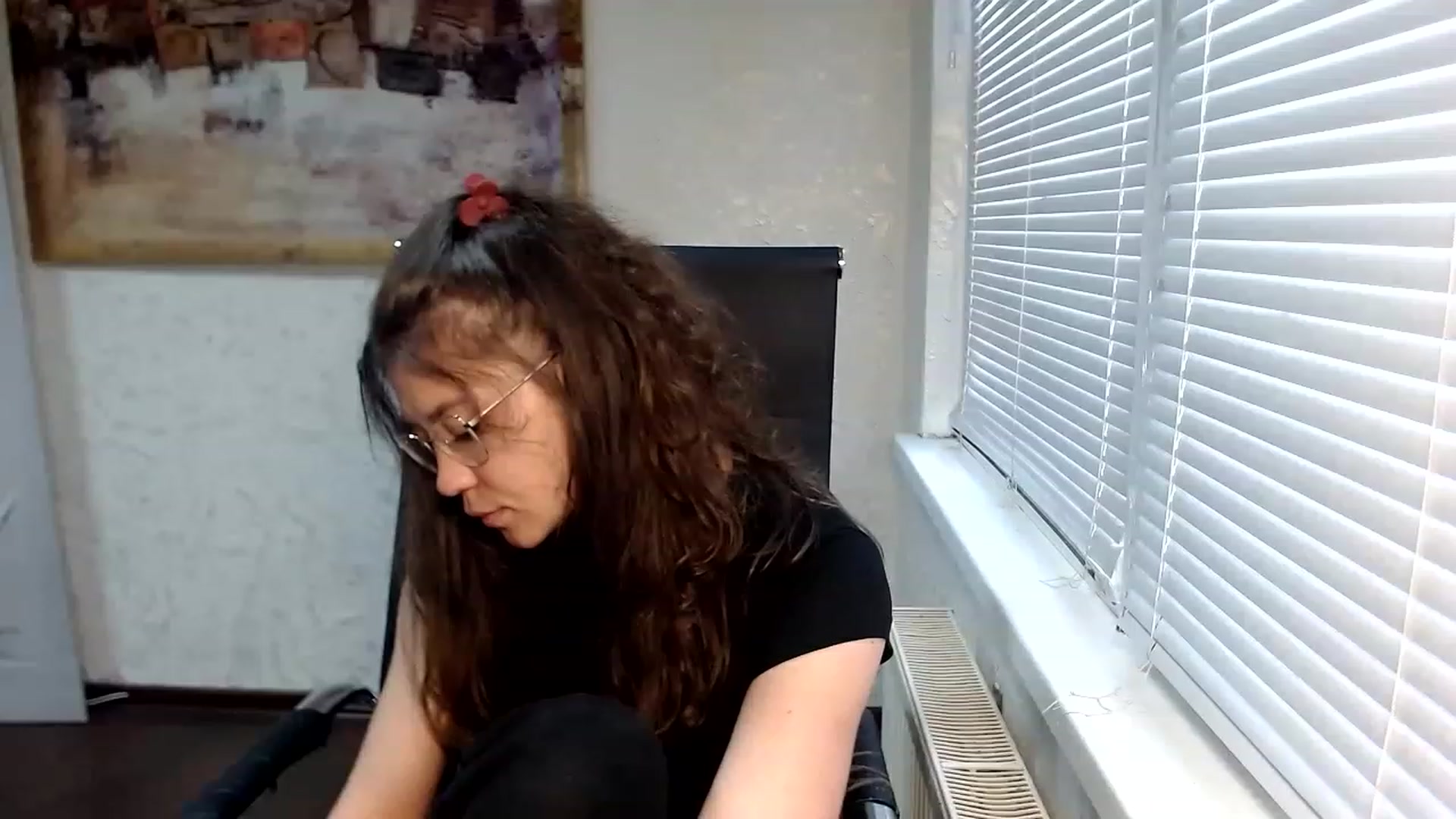 Gallery image thumbnail from SweetArinaA's myfreecams stream on, 06/25/2023, 16:10 image 19 of 20