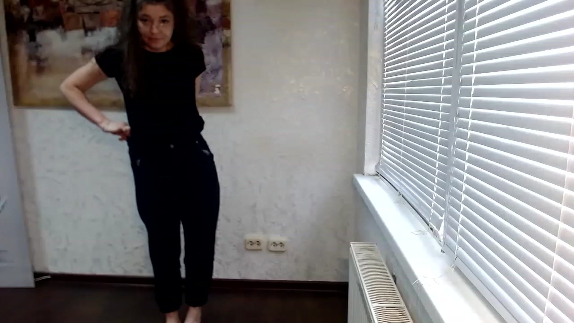 Gallery image thumbnail from SweetArinaA's myfreecams stream on, 06/25/2023, 16:10 image 5 of 20