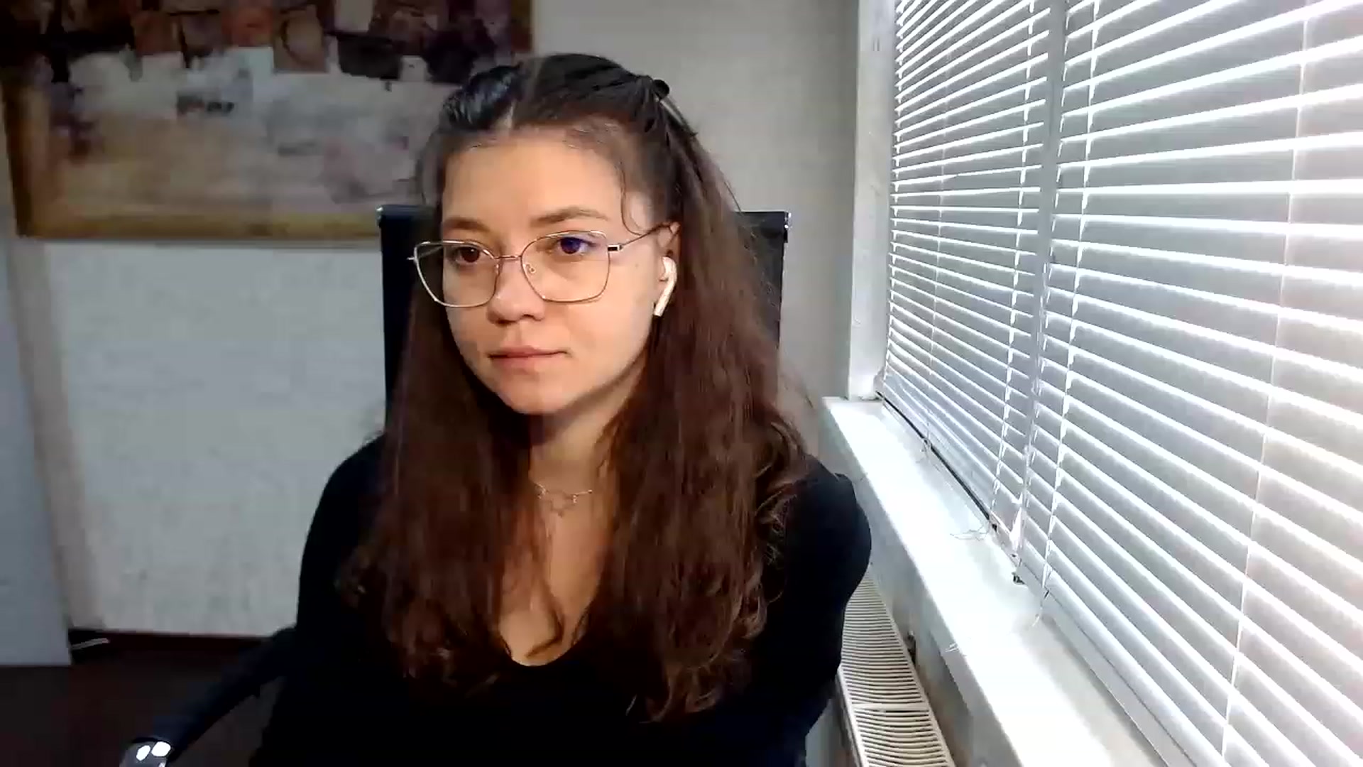 Gallery image thumbnail from SweetArinaA's myfreecams stream on, 06/26/2023, 14:14 image 1 of 20