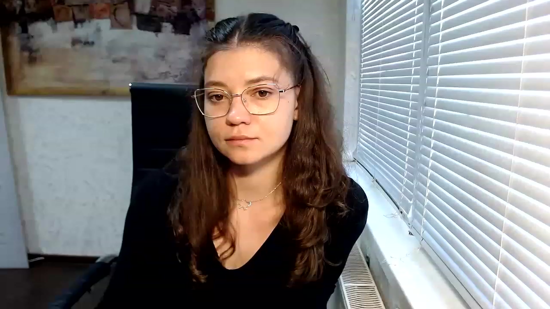 Gallery image thumbnail from SweetArinaA's myfreecams stream on, 06/26/2023, 14:14 image 17 of 20