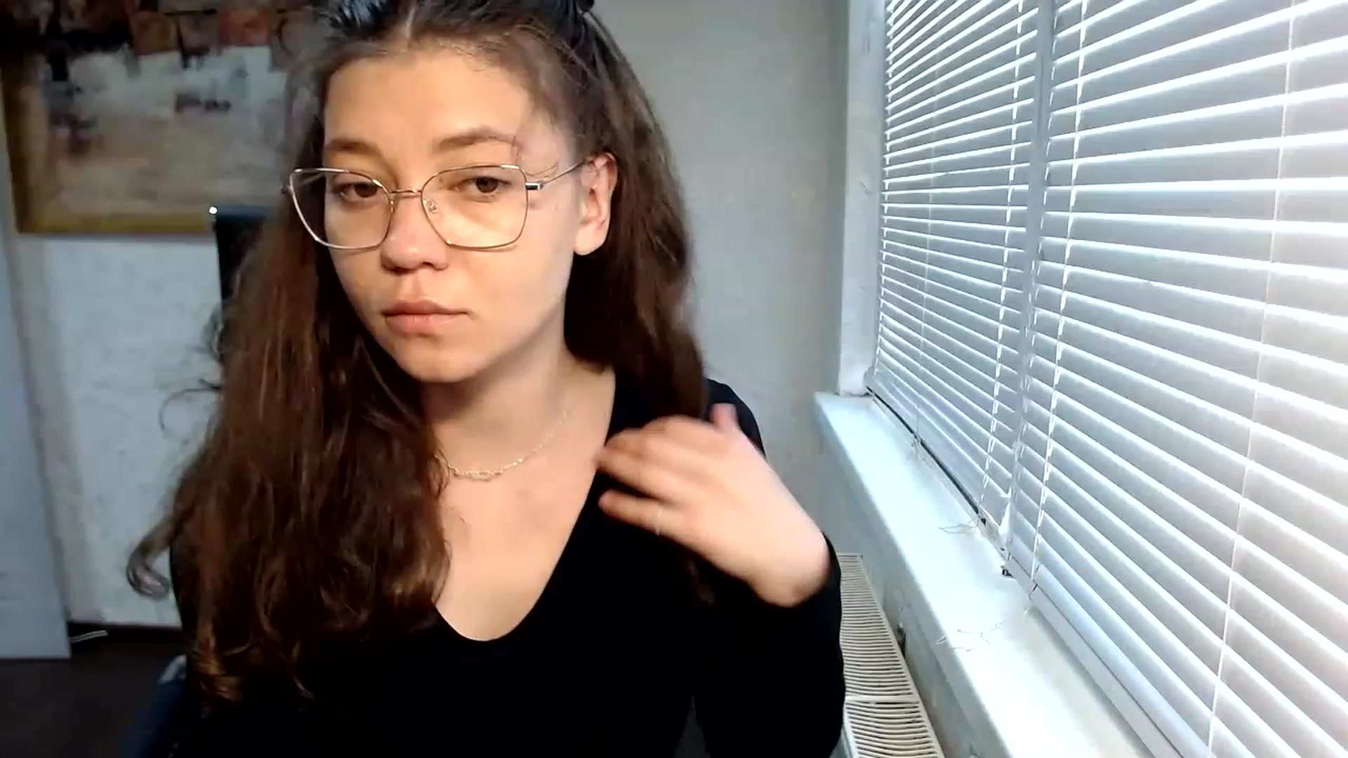 Gallery image thumbnail from SweetArinaA's myfreecams stream on, 06/26/2023, 14:14 image 19 of 20