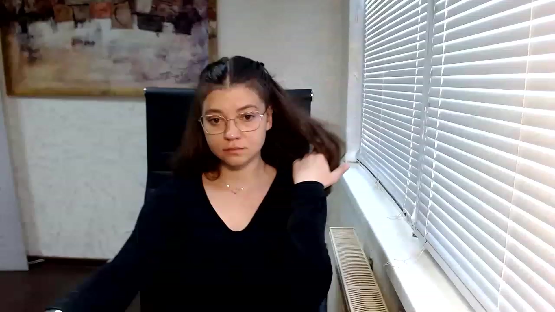 Gallery image thumbnail from SweetArinaA's myfreecams stream on, 06/26/2023, 14:14 image 15 of 20