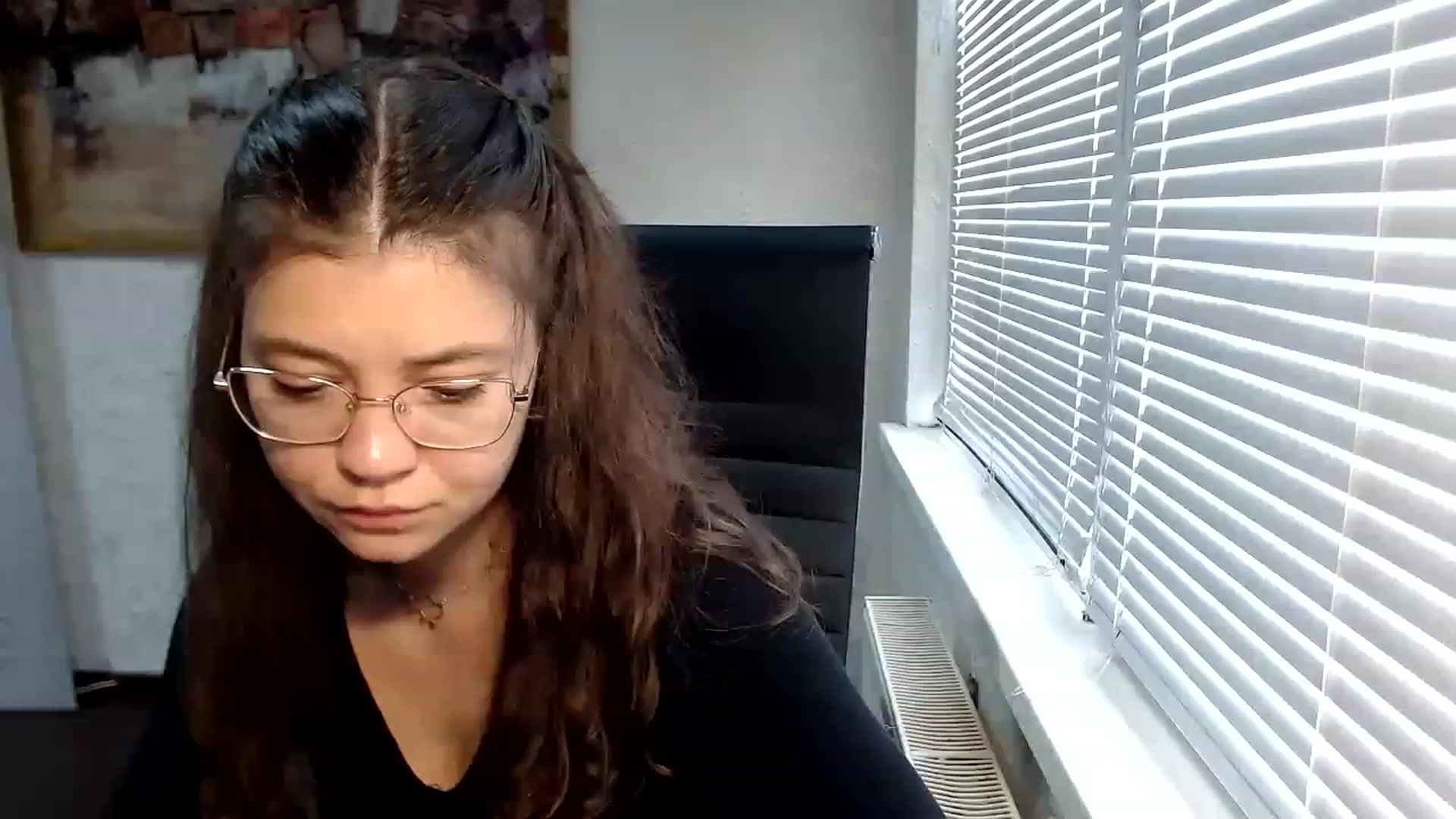 Gallery image thumbnail from SweetArinaA's myfreecams stream on, 06/26/2023, 14:14 image 8 of 20