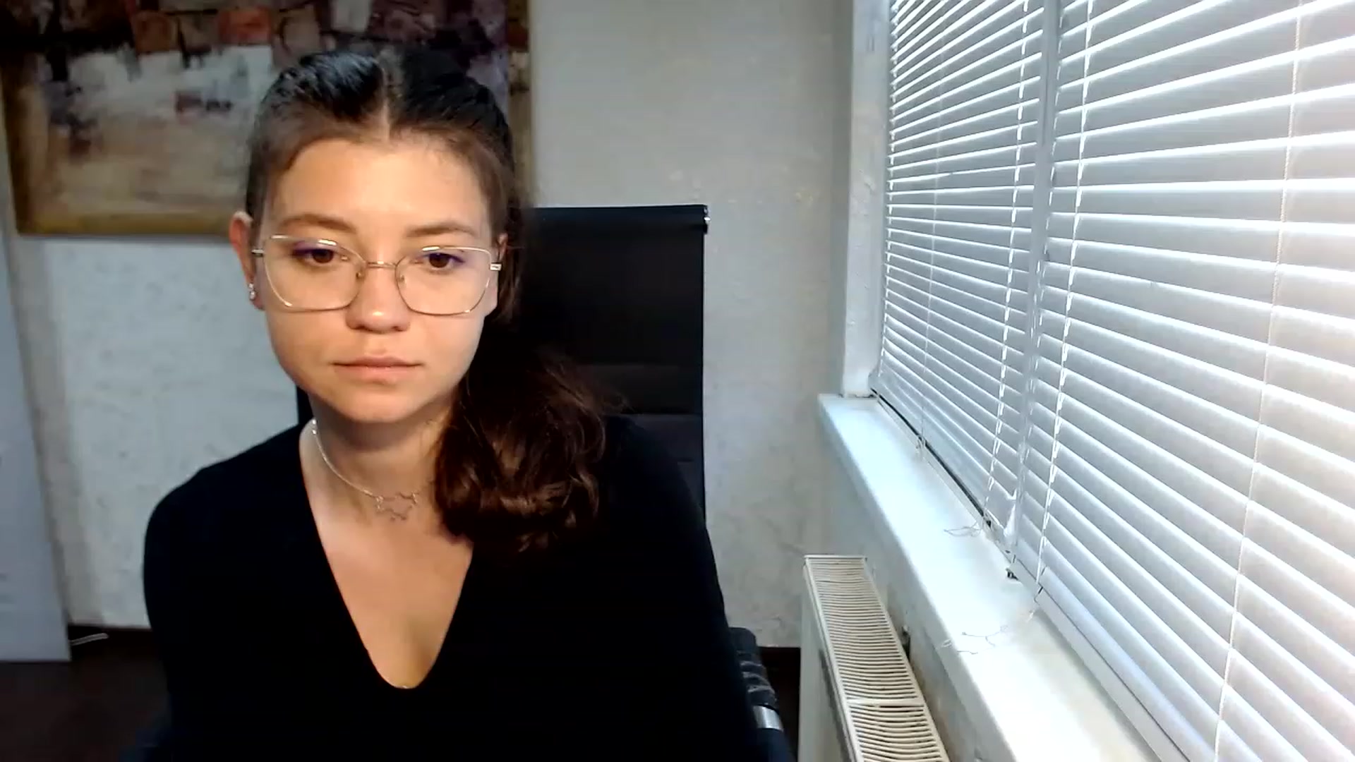 Gallery image thumbnail from SweetArinaA's myfreecams stream on, 06/26/2023, 15:18 image 9 of 20