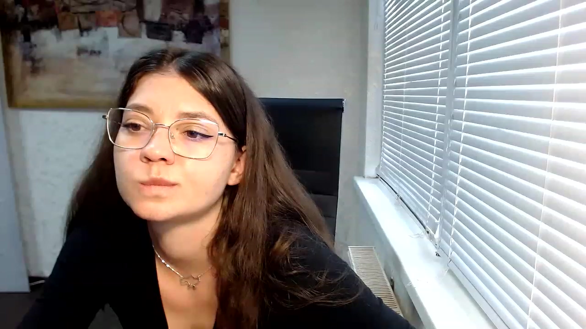 Gallery image thumbnail from SweetArinaA's myfreecams stream on, 06/27/2023, 16:11 image 13 of 20