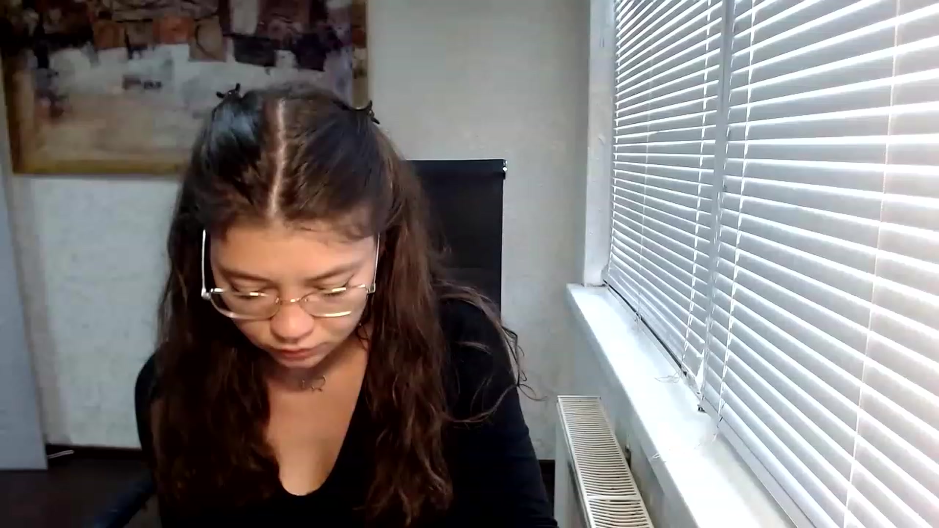 Gallery image thumbnail from SweetArinaA's myfreecams stream on, 06/27/2023, 16:11 image 1 of 20