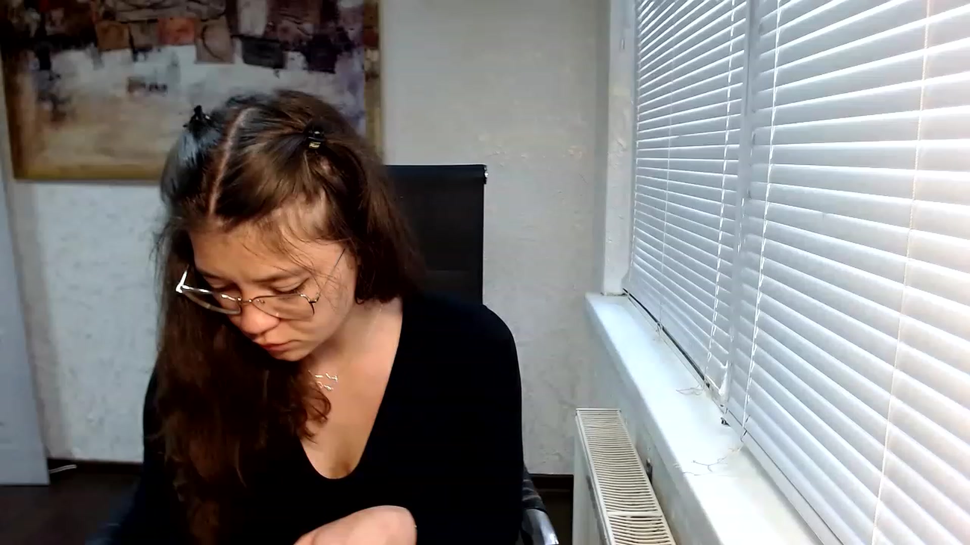 Gallery image thumbnail from SweetArinaA's myfreecams stream on, 06/27/2023, 16:59 image 6 of 20