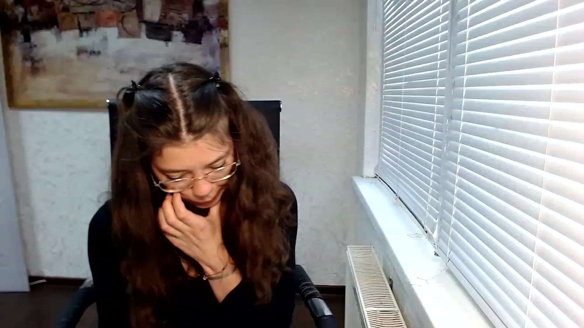 Gallery image thumbnail from SweetArinaA's myfreecams stream on, 06/27/2023, 16:59 image 3 of 20